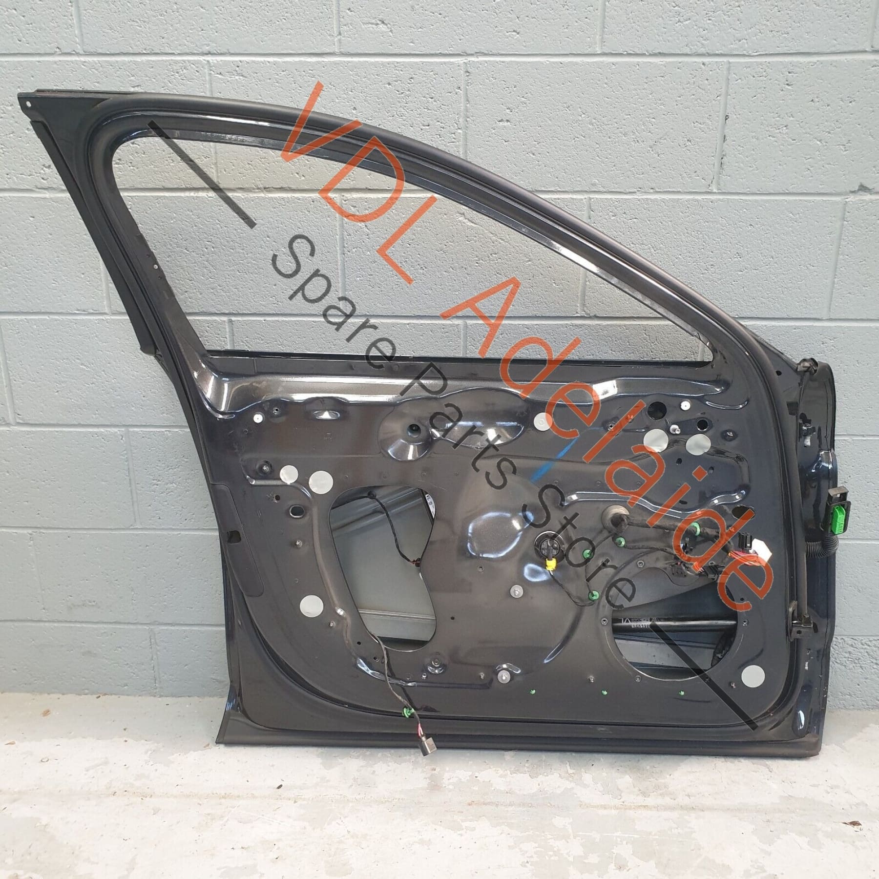 Genuine OEM Porsche Panamera 971 Front Left LHS Door Shell Panel Vulkan Gray - Image 6
