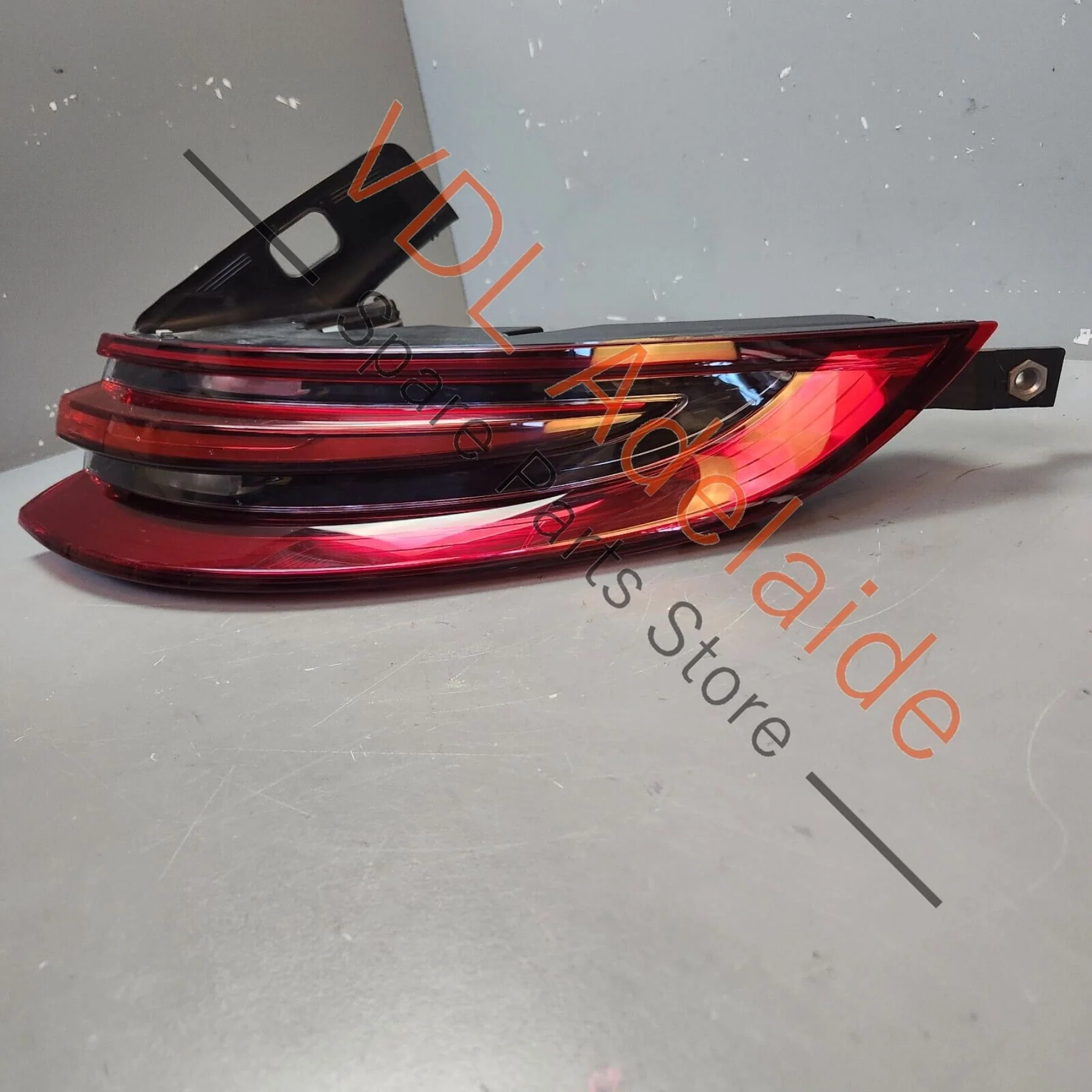 Genuine OEM Porsche Panamera 971 Rear Right Side LED Tail Light Taillight Lamp - Image 4