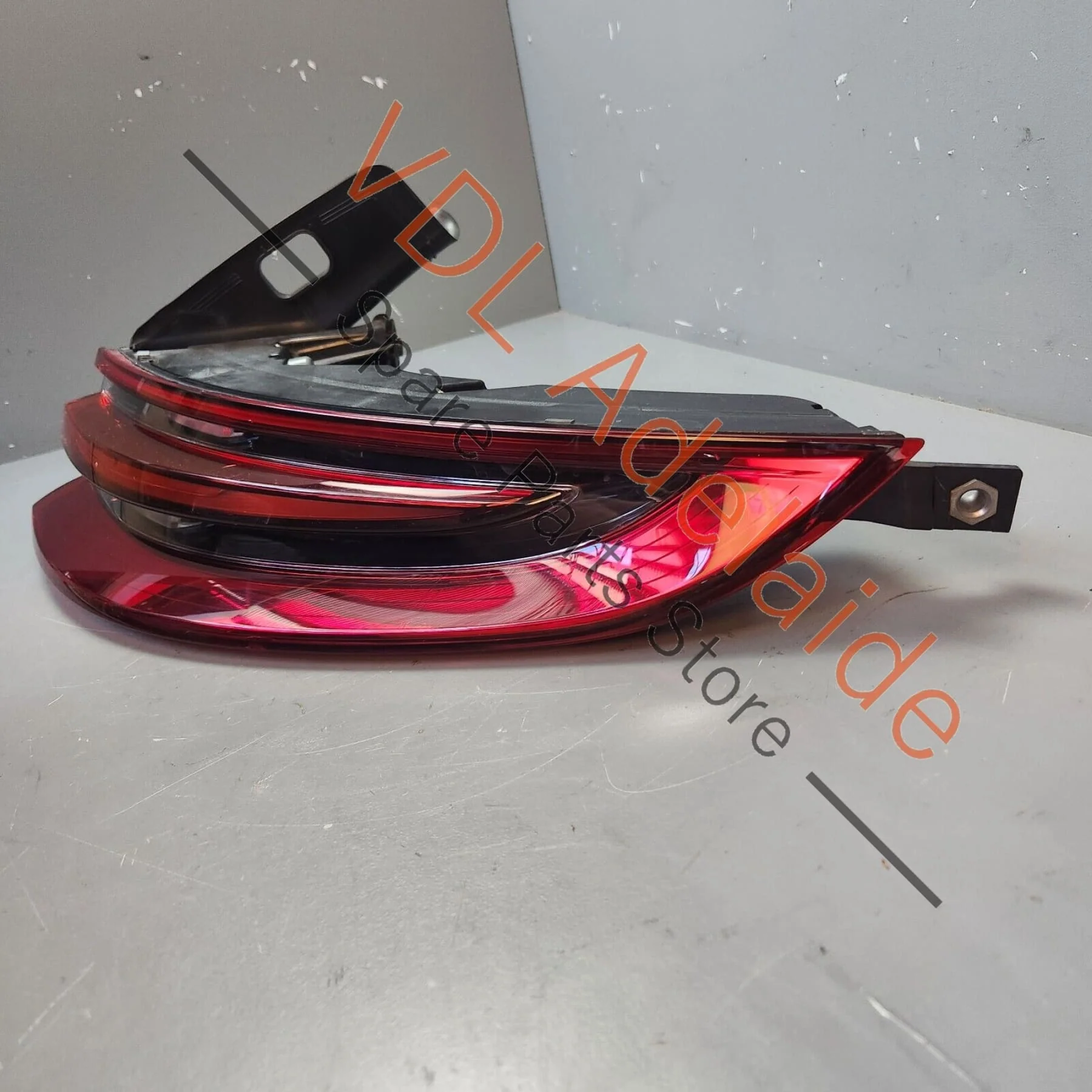 Genuine OEM Porsche Panamera 971 Rear Right Side LED Tail Light Taillight Lamp - Image 5