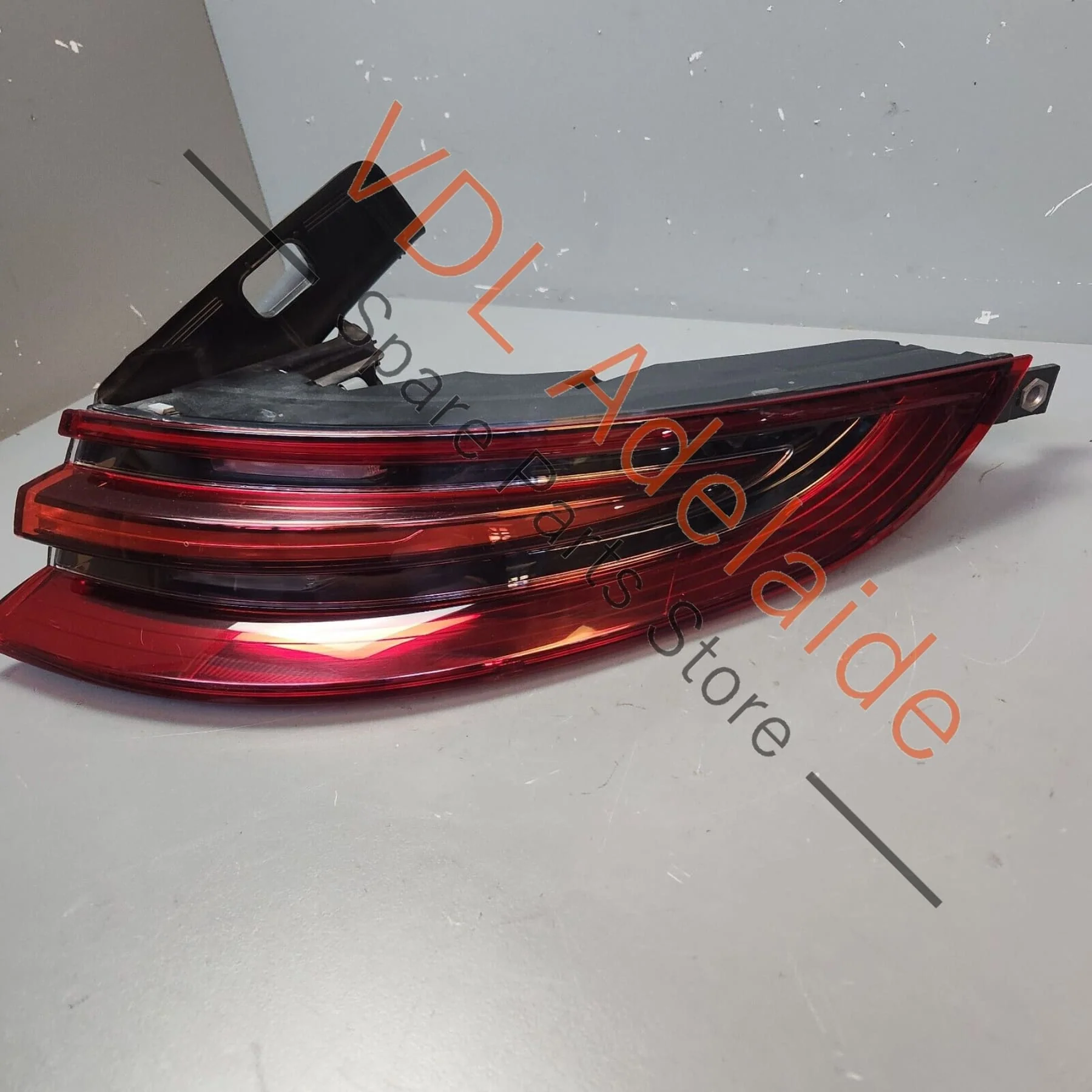 Genuine OEM Porsche Panamera 971 Rear Right Side LED Tail Light Taillight Lamp - Image 8
