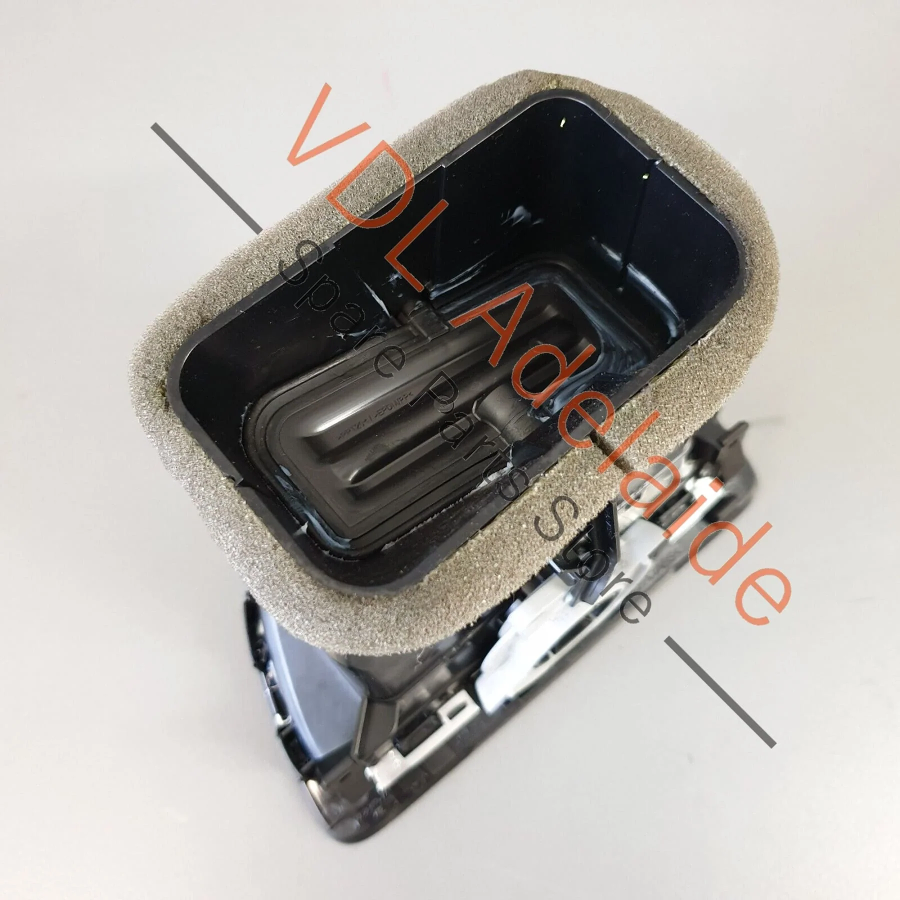 VW Golf GTi GTD Mk7 7.5 Left Side Passenger Dash Air Vent for RHD 5G2819703R - Image 9
