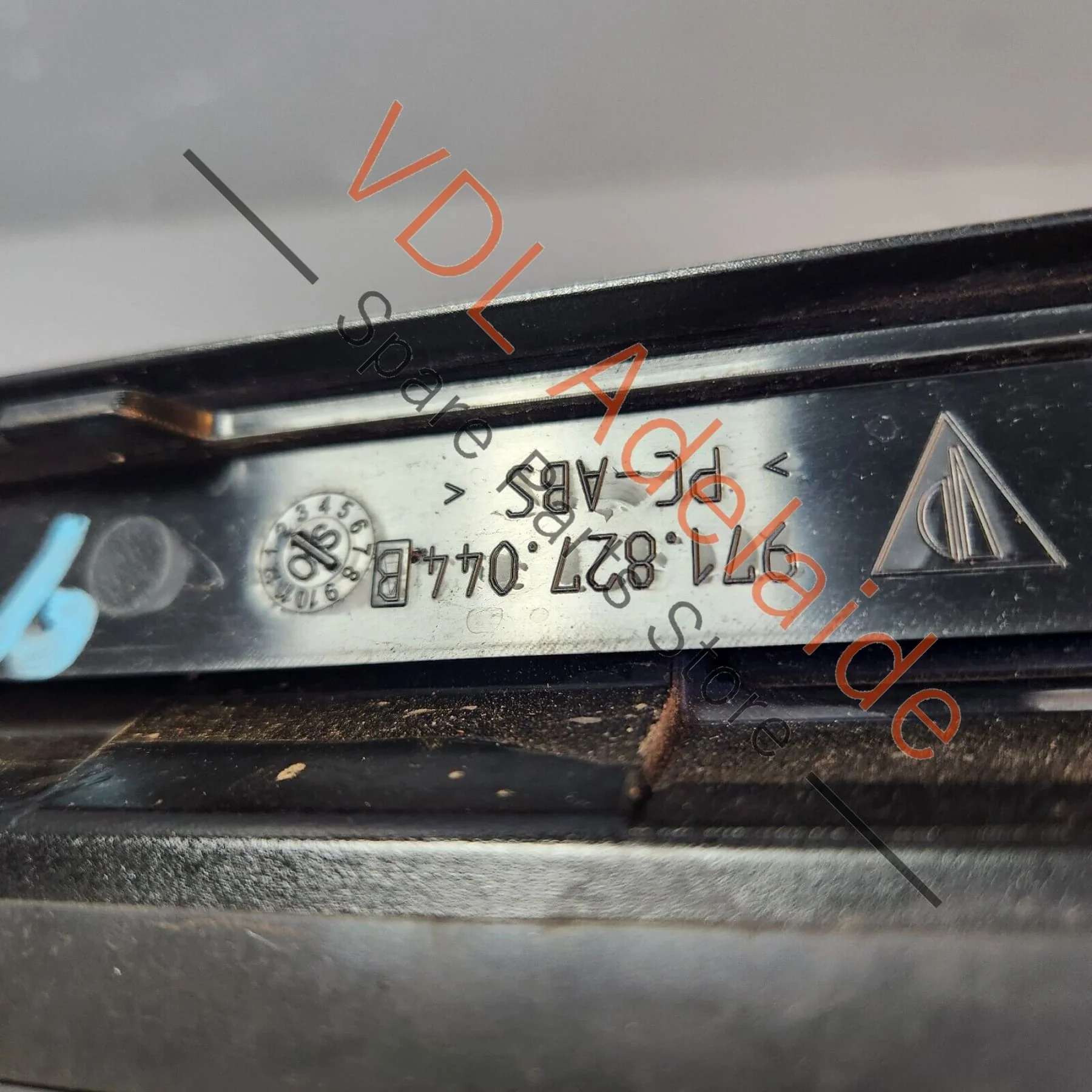 Porsche Panamera 971 Tailgate Boot Hatch Panel Chrome Inscription Porsche Badge - Image 12