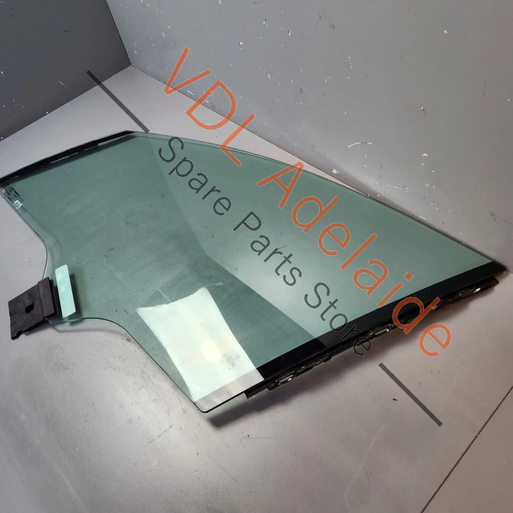 Porsche Panamera 971 Left Front Door Window Glass 971845019 - Image 6