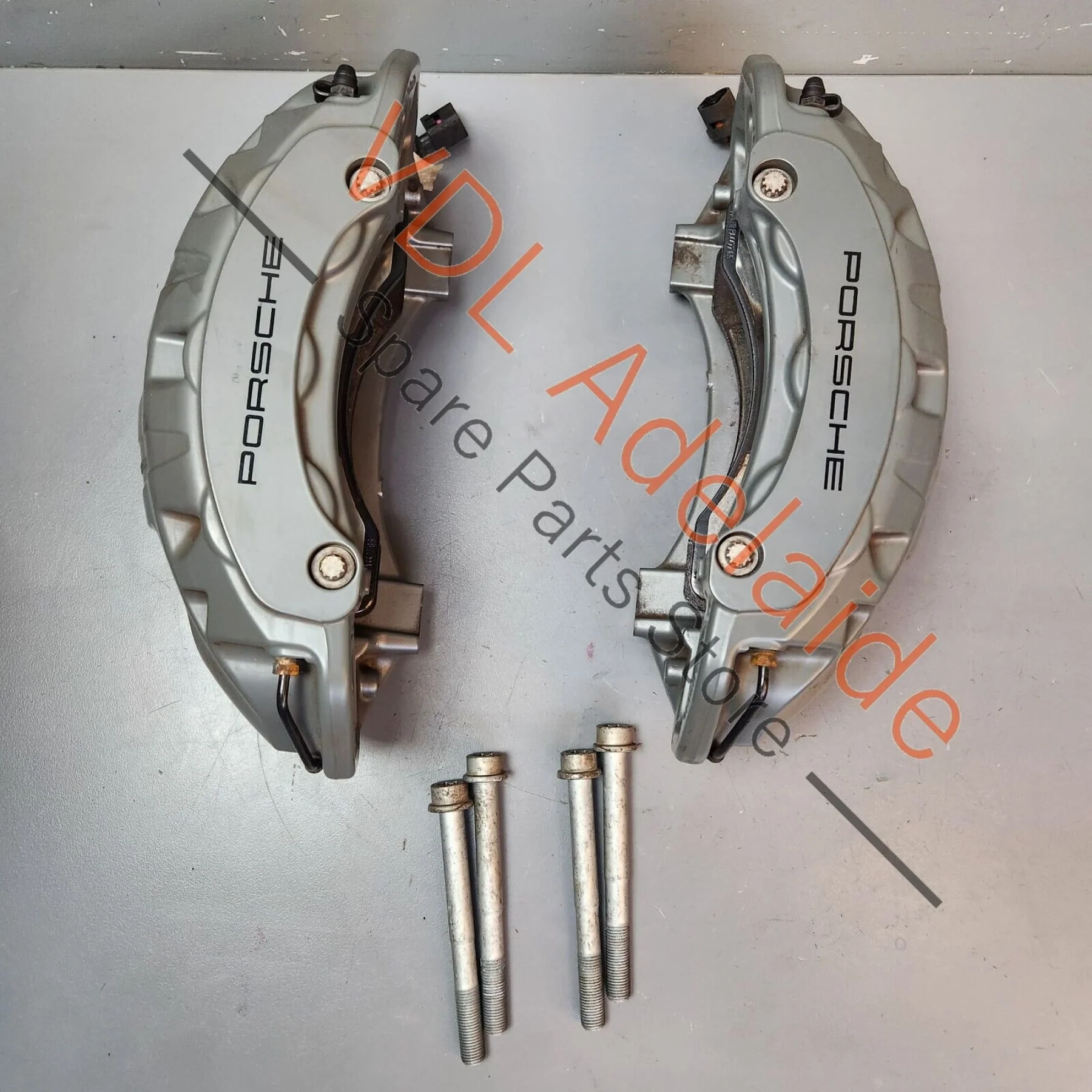 Porsche Panamera 971 Pair of Front Brembo 6 Piston Pot Brake Calipers for 390mm Disc - Image 2