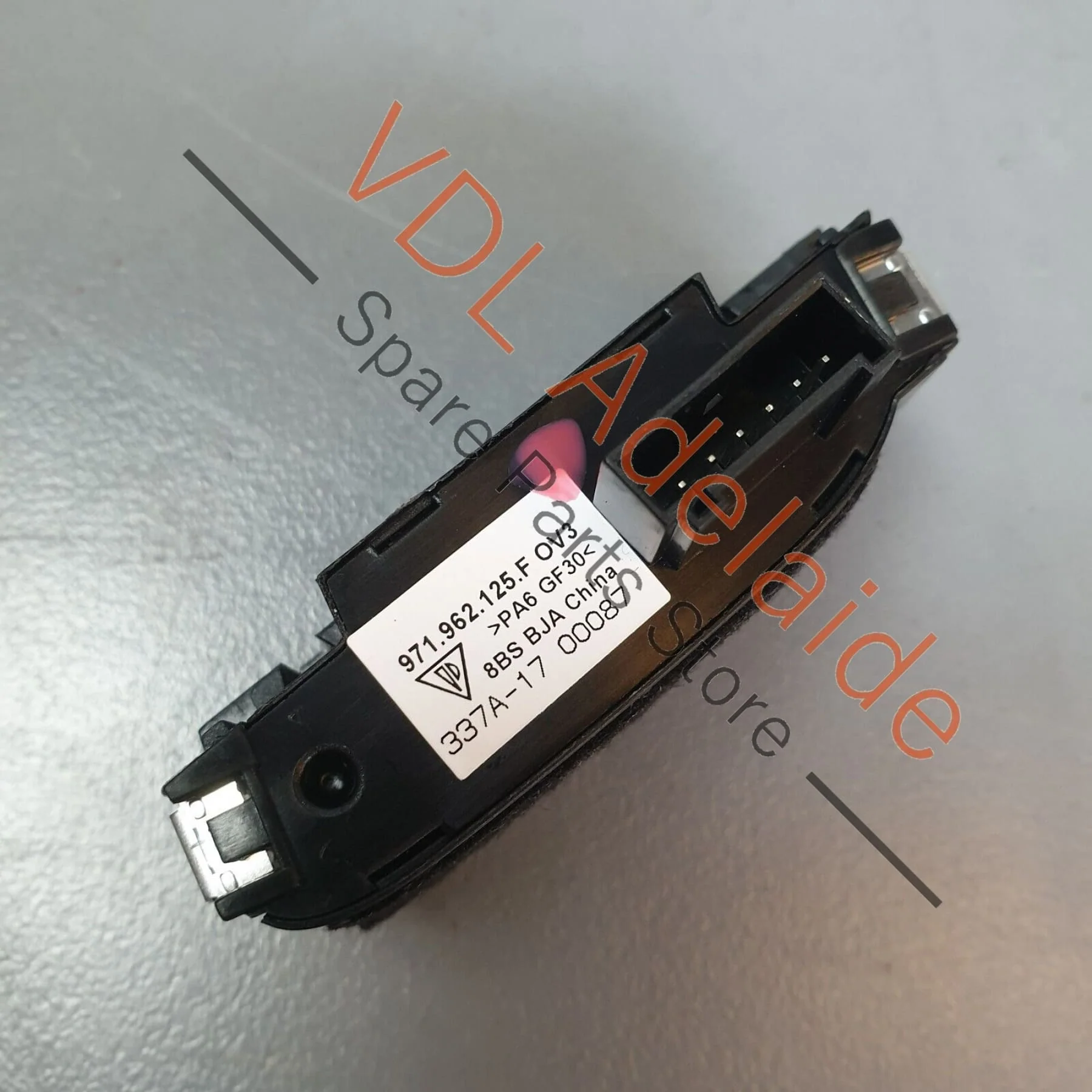Porsche Panamera 971 Left Side Central Lock Locking Switch 971962125F OV3 - Image 2