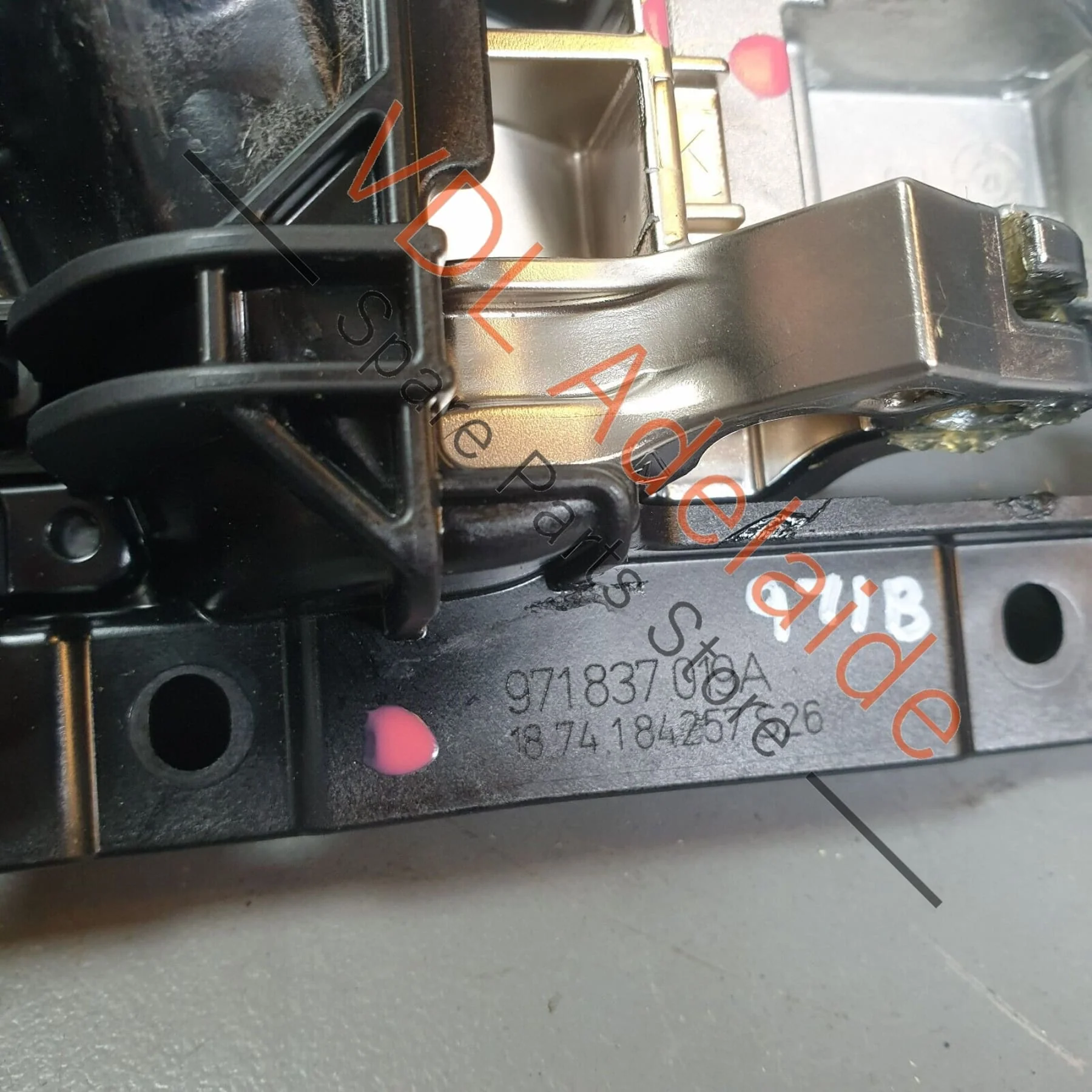 Porsche Panamera 971 Front Left Interior Inner Actuator Door Handle 971837019 - Image 10