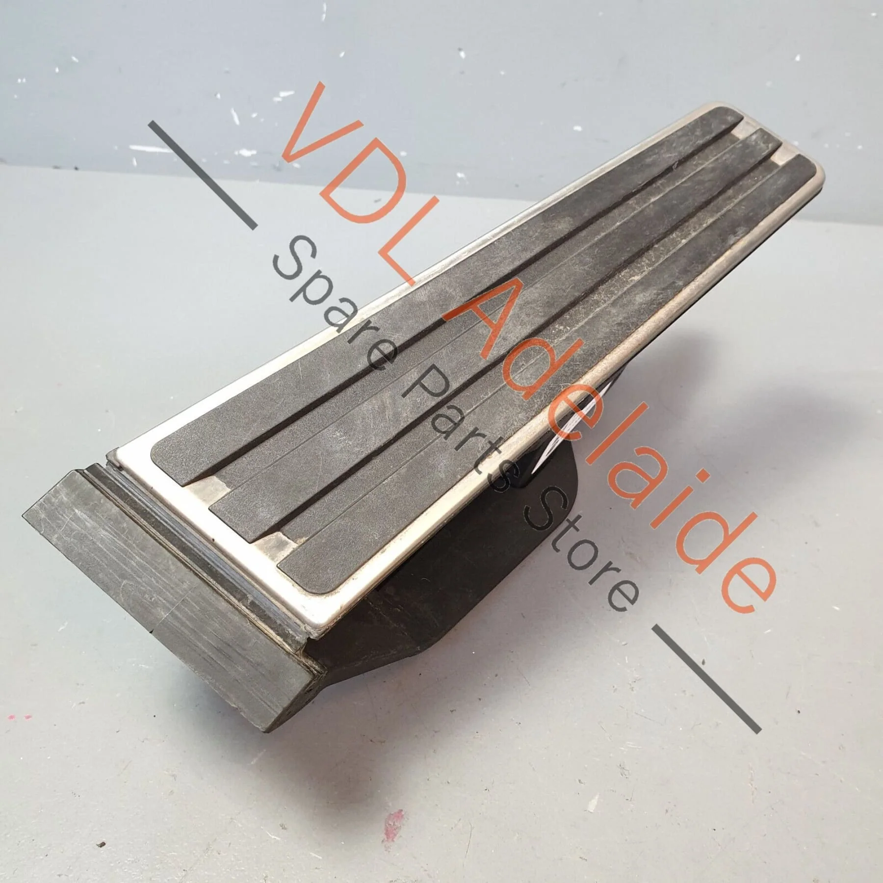 Porsche Cayman R 987 Accelerator Throttle Control Pedal 99742302102 - Image 6