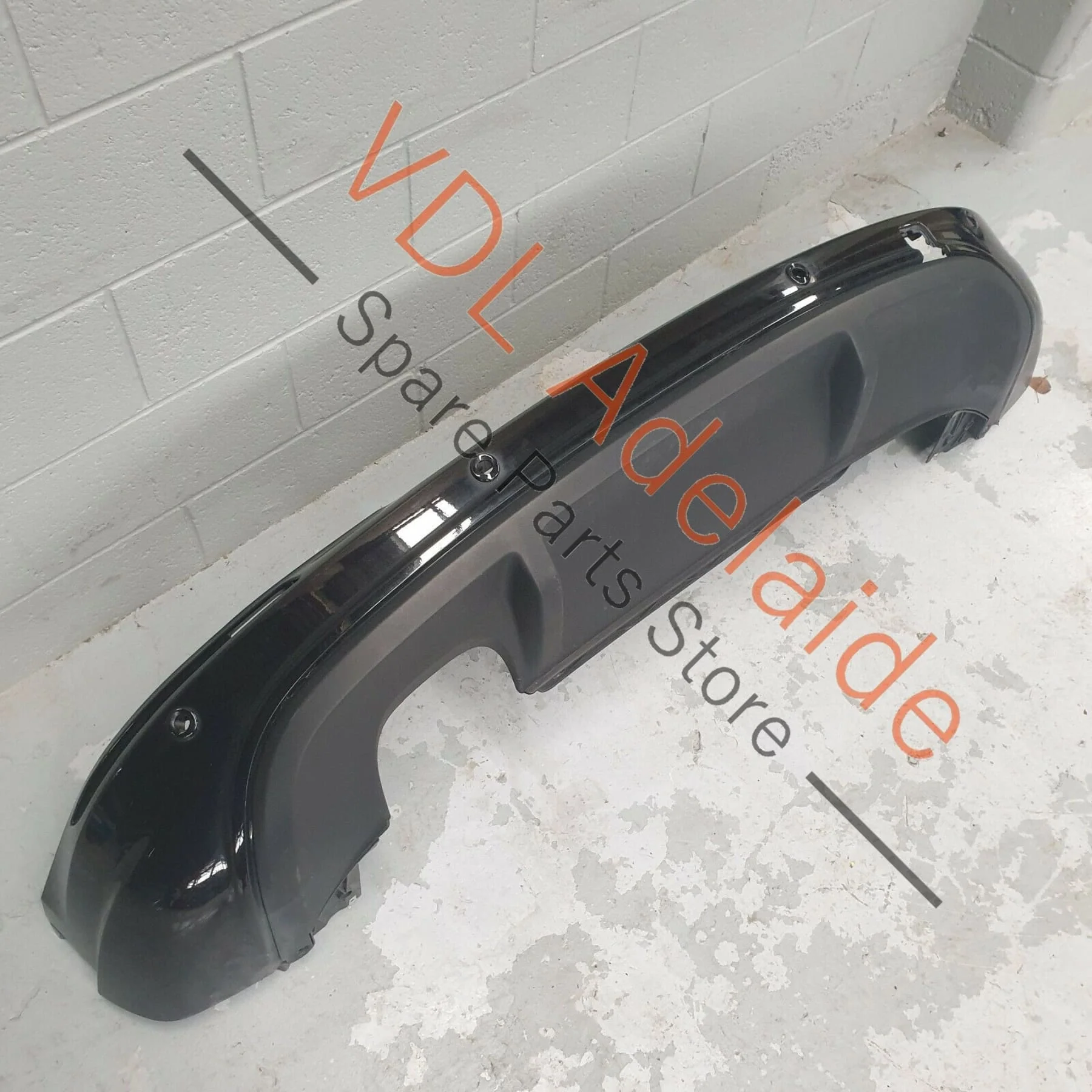 VW Tiguan R 5N Rear Lower Bumper Cover Spoiler & Diffuser JES2