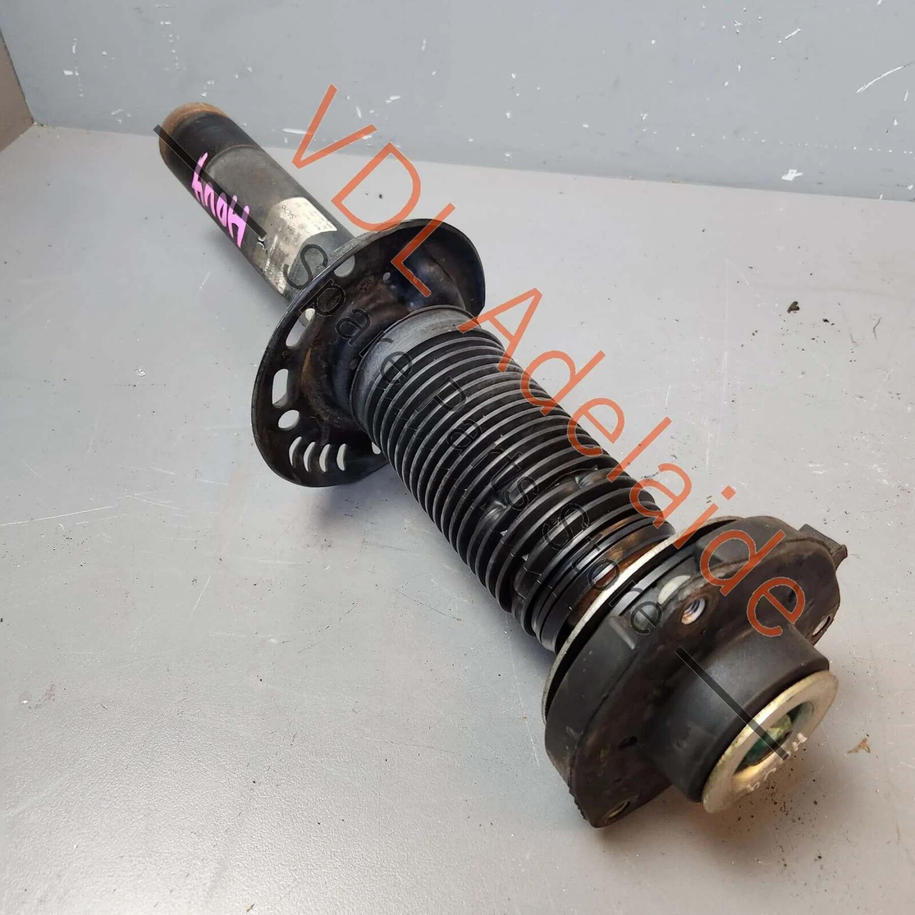 VW Golf R MK6 Front Gas Strut Shock Absorber 1T0413031JE NON DCC - Image 3