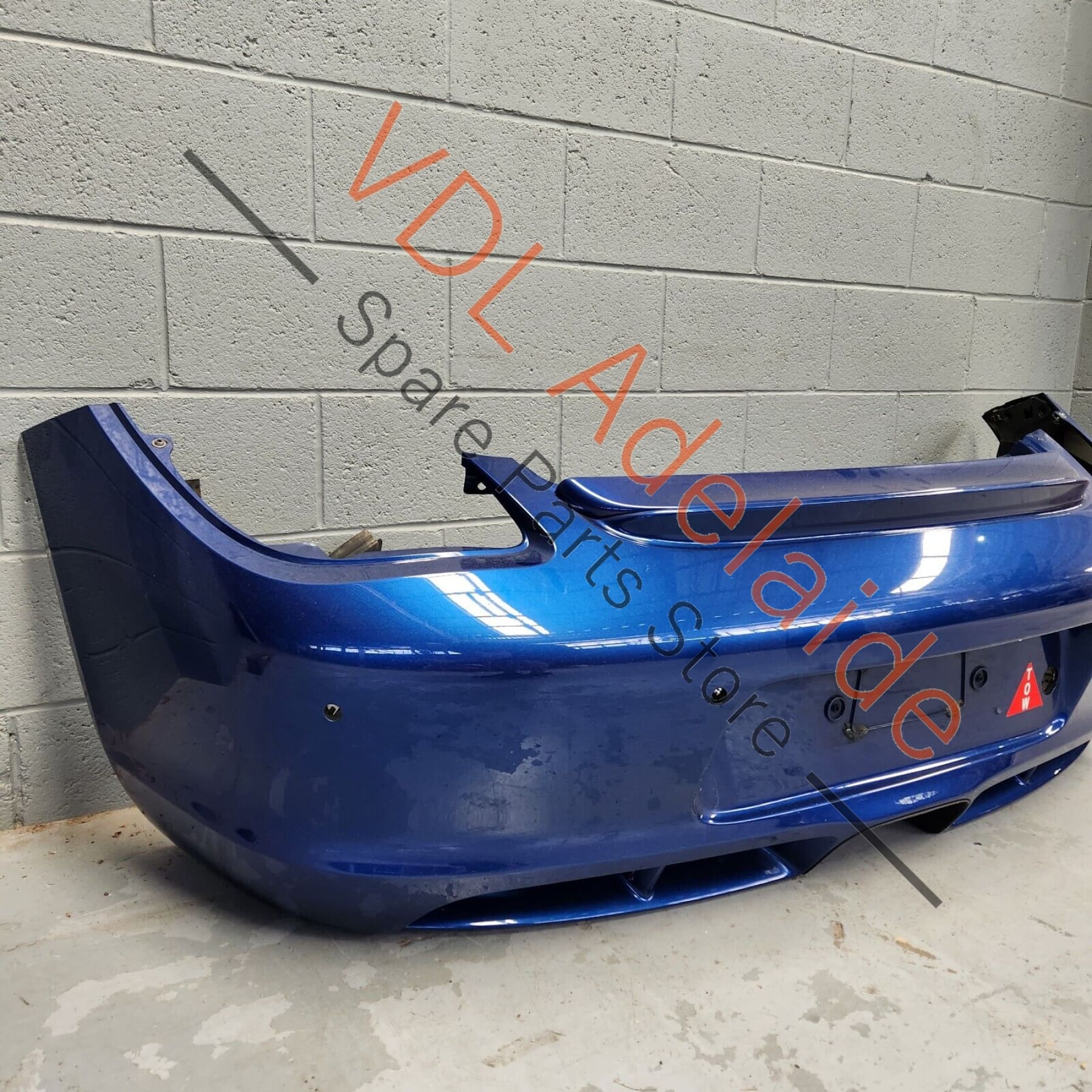 Porsche Cayman R 987 Back Rear Trim Bumper Bar Cover Assembly - Image 12