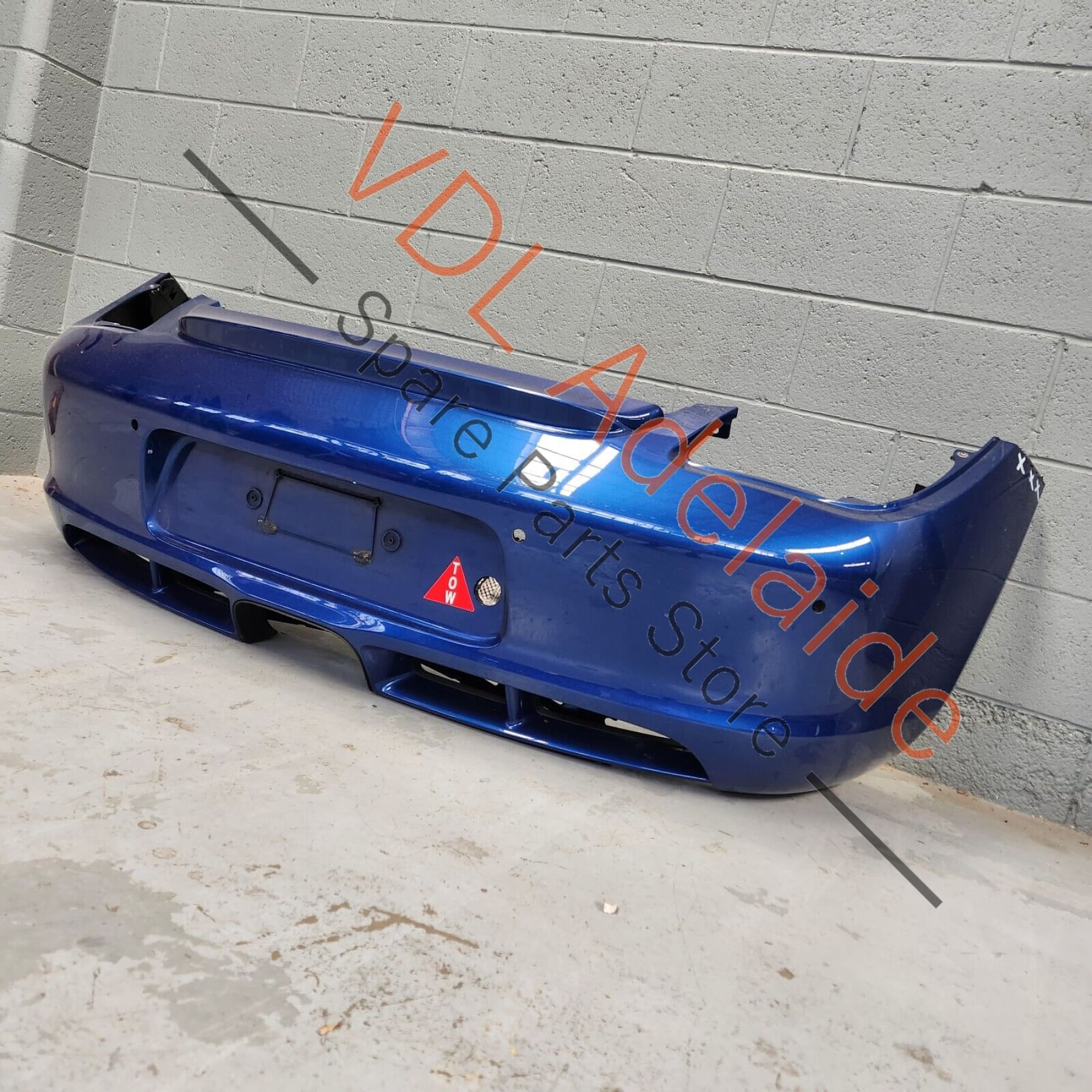 Porsche Cayman R 987 Back Rear Trim Bumper Bar Cover Assembly - Image 13