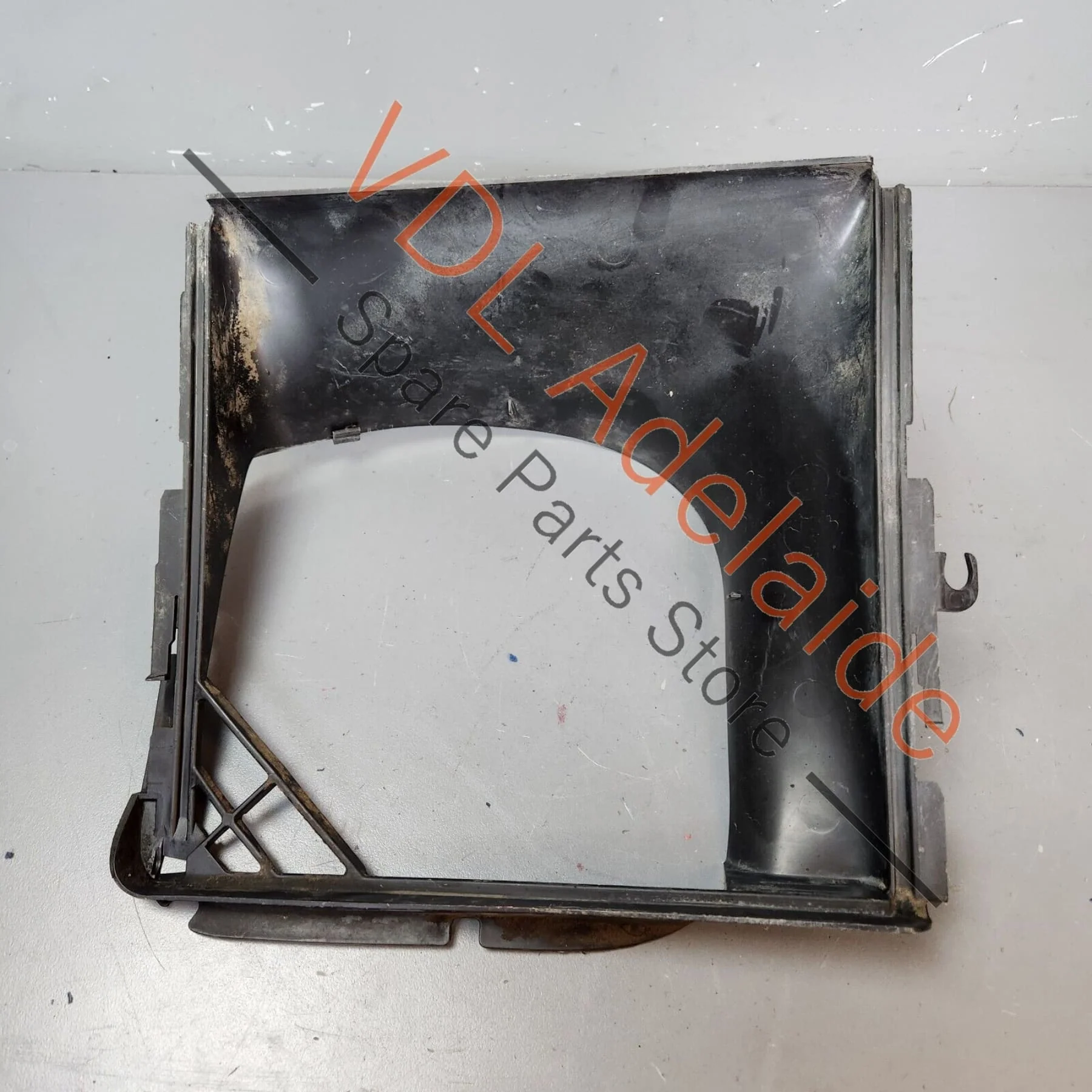 VW Touareg 7L R50 Intercooler Air Guide Left Side Back Rear 7L0117339 - Image 4