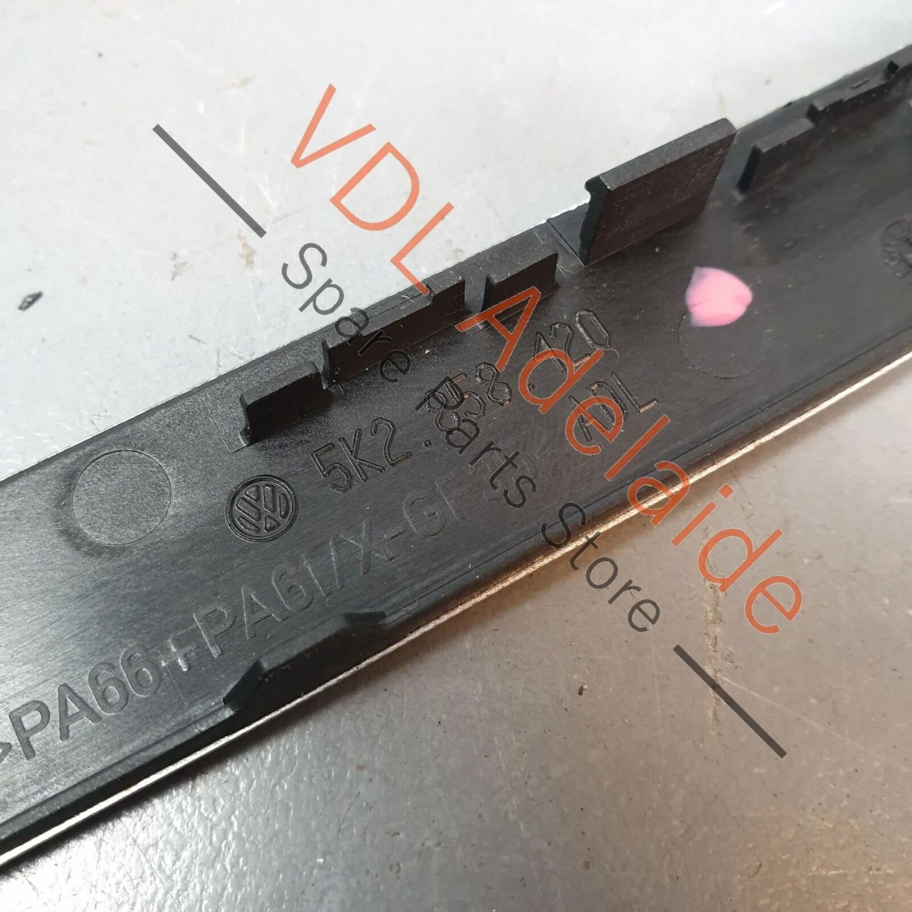 VW Golf R MK6 Right Drivers Side Dash Dashboard Inlay Trim Strip 5K2858418C - Image 8