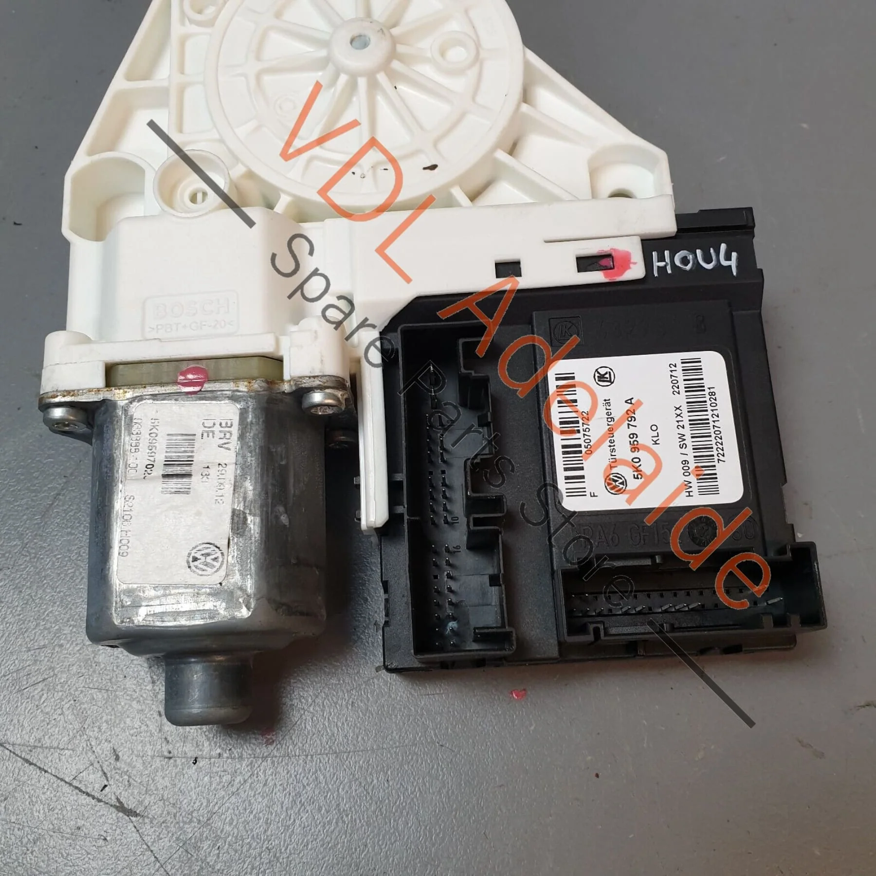 VW Golf R MK6 Front Left Passenger Window Regulator Motor RHD 4-Door 5K0959702J - Image 3