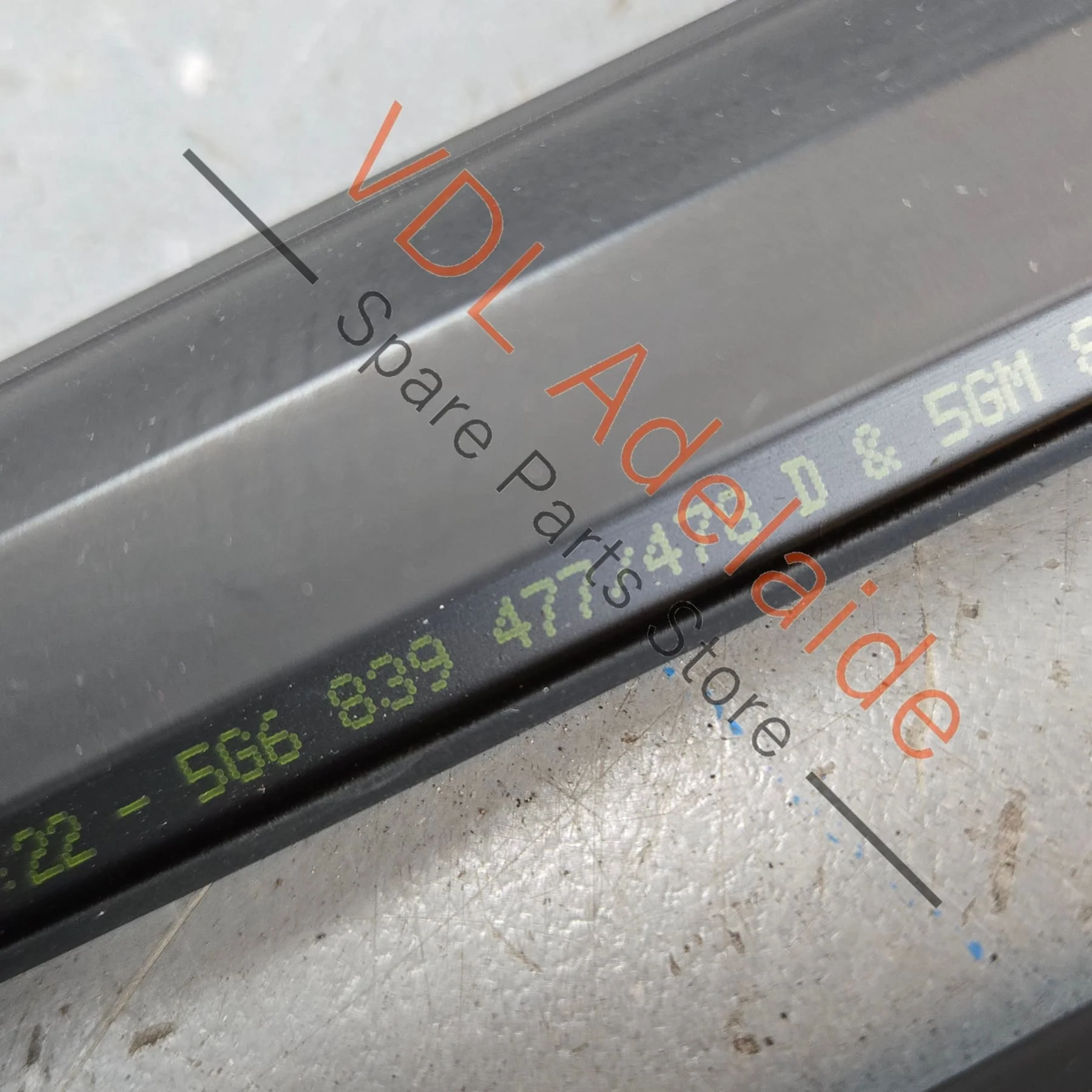 VW Golf MK7 Window Aperture Slot Seal Lower Moulding for Door Set of 4 - Image 8