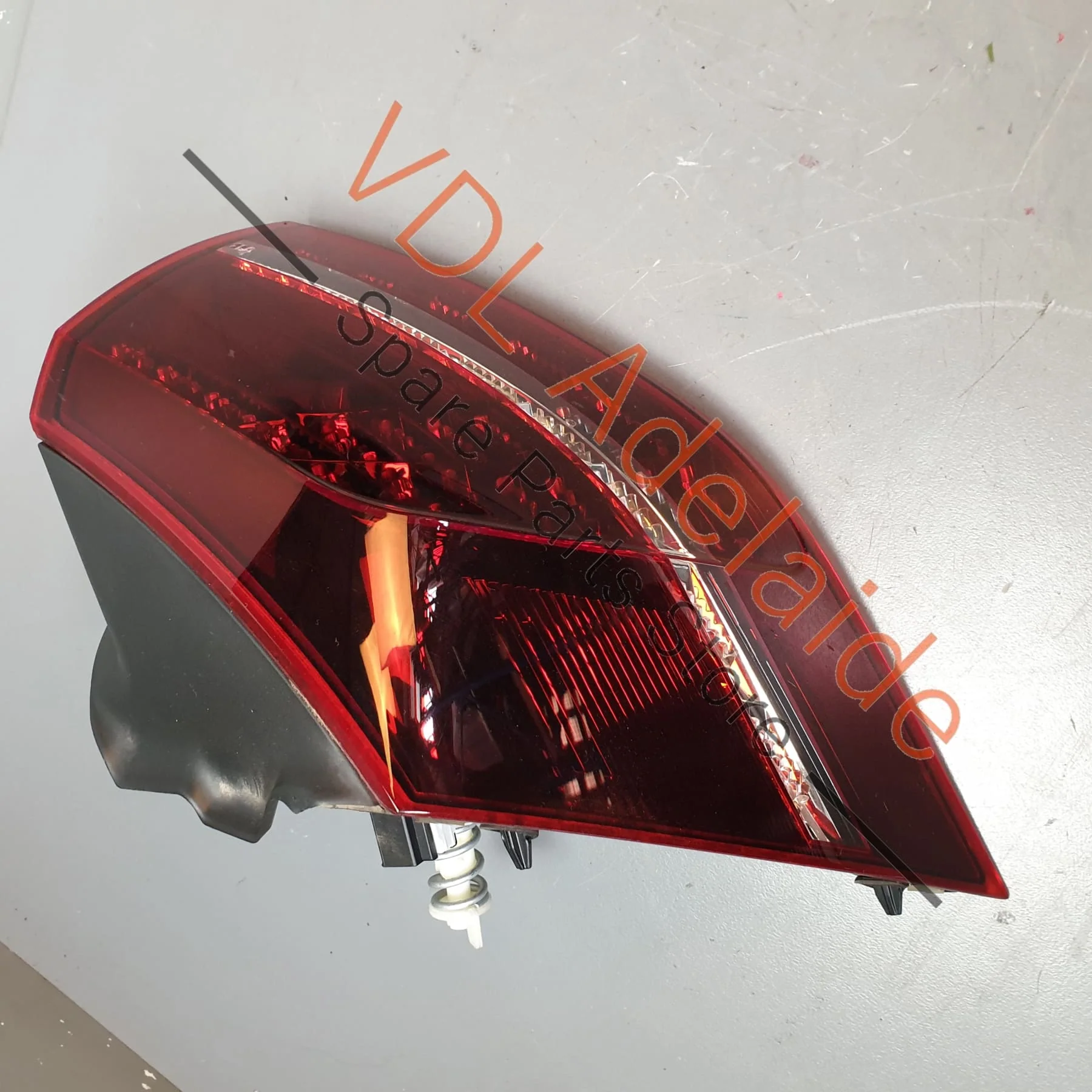 VW Golf R Mk7 LED Left Side Outer Tinted Tail Light  5G0945207C - Image 8