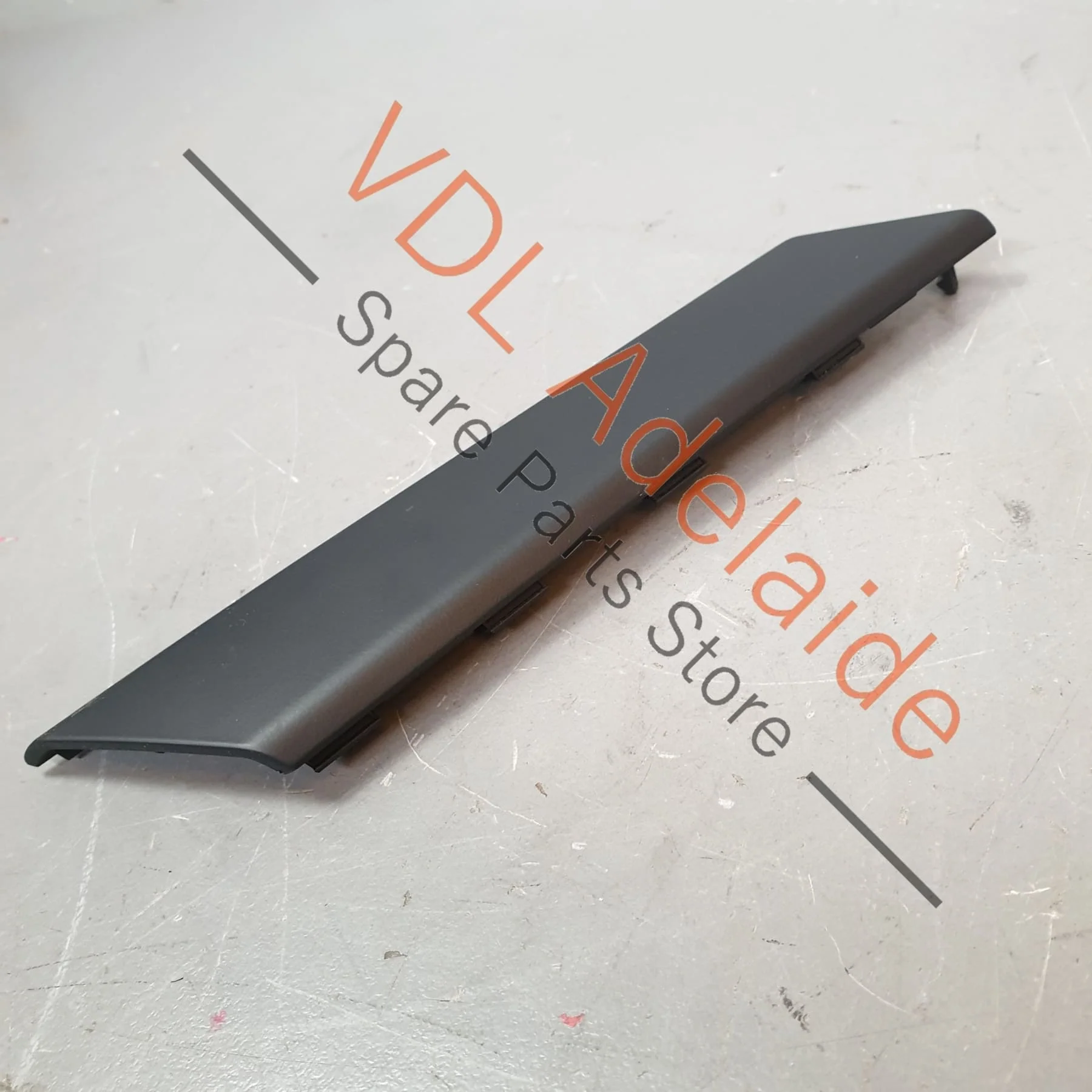 VW Golf Mk7 Trim for Left Side Interior Door Pull Handle 5G0868039A - Image 3