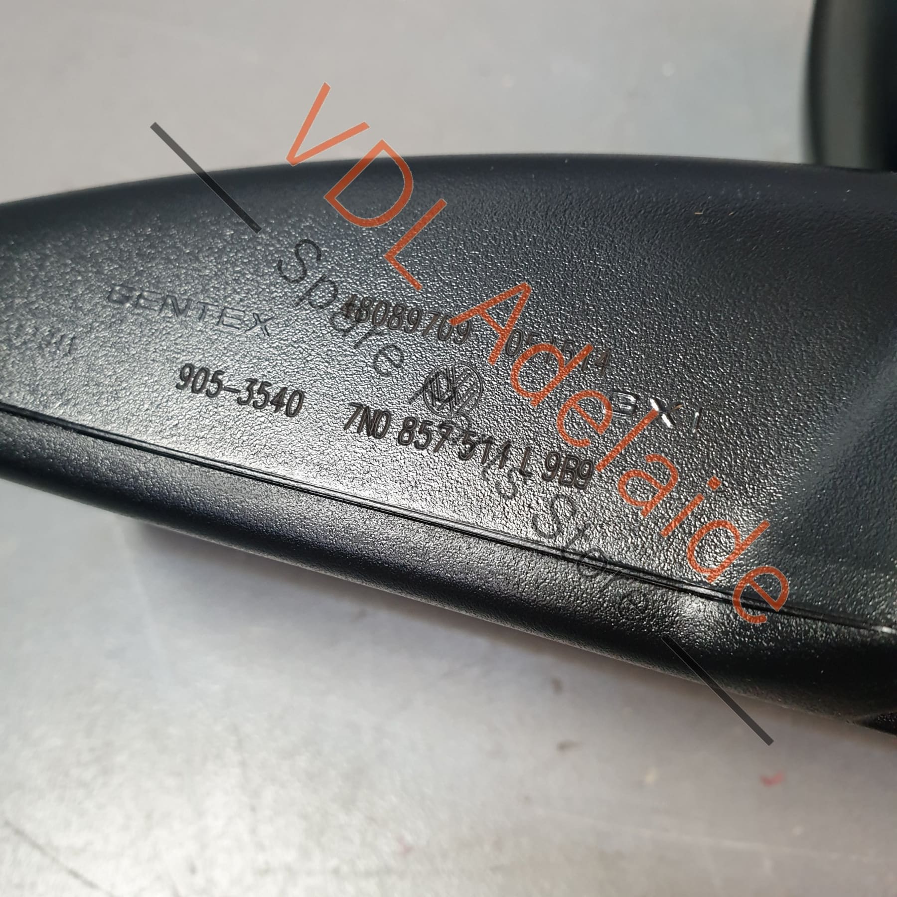 VW Golf Mk7 Interior Rear View Mirror Automatic Anti-Dazzle Black 7N0857511L - Image 4