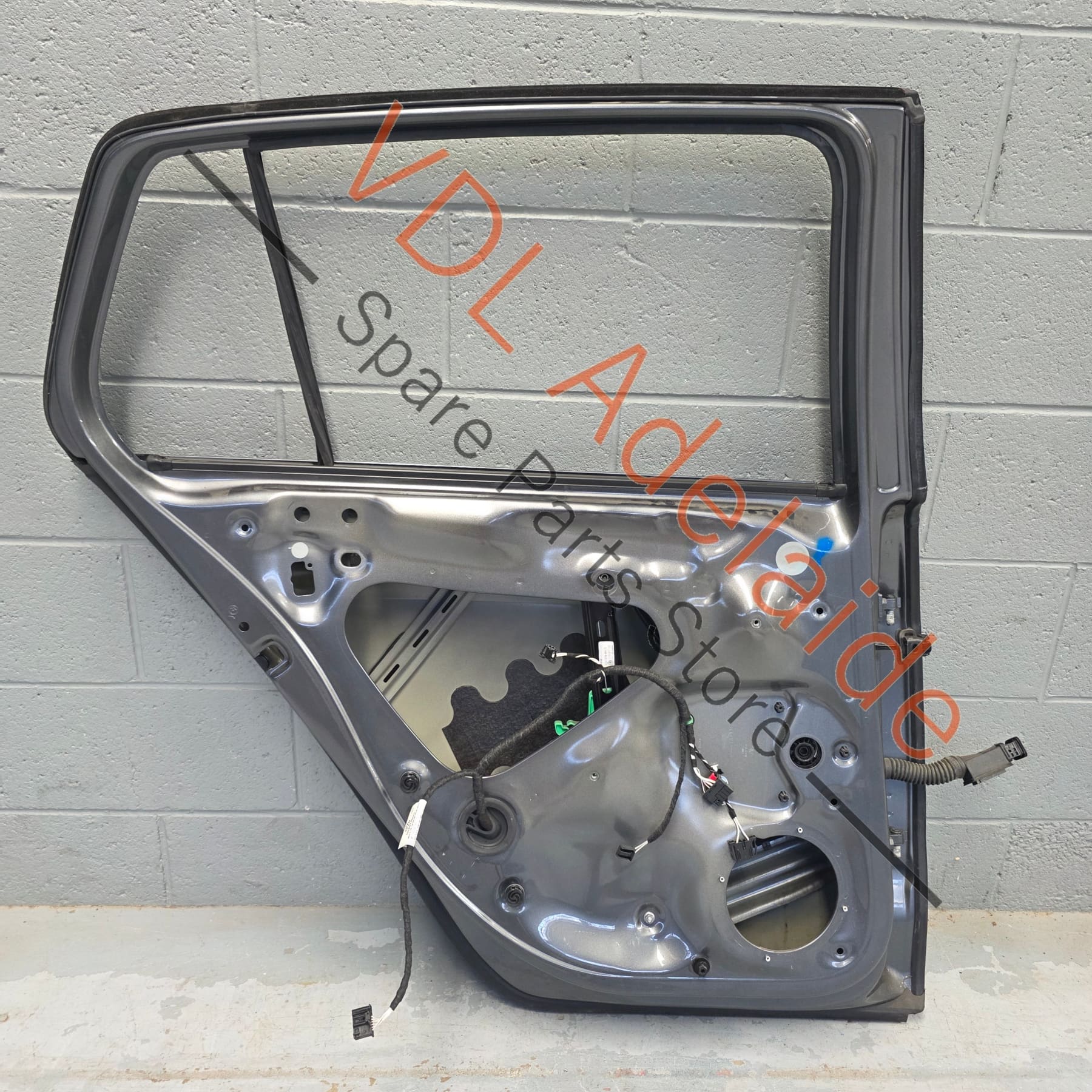 VW Golf MK7 7.5 Rear Left Door Shell Panel Indium Grey LR7H - Image 3