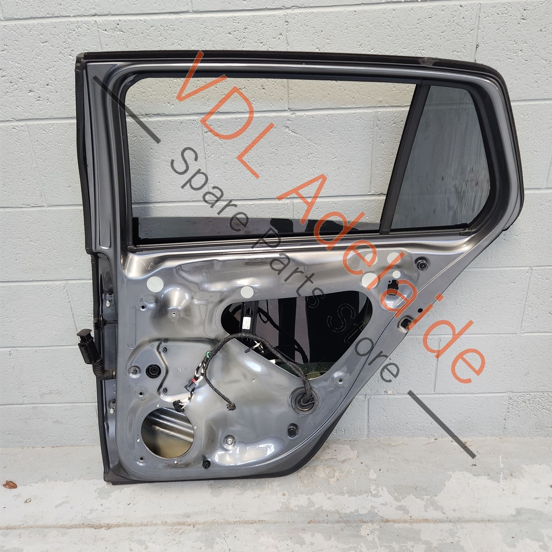 VW Golf MK7 7.5 Rear Right Door Shell Panel Indium Grey LR7H - Image 2
