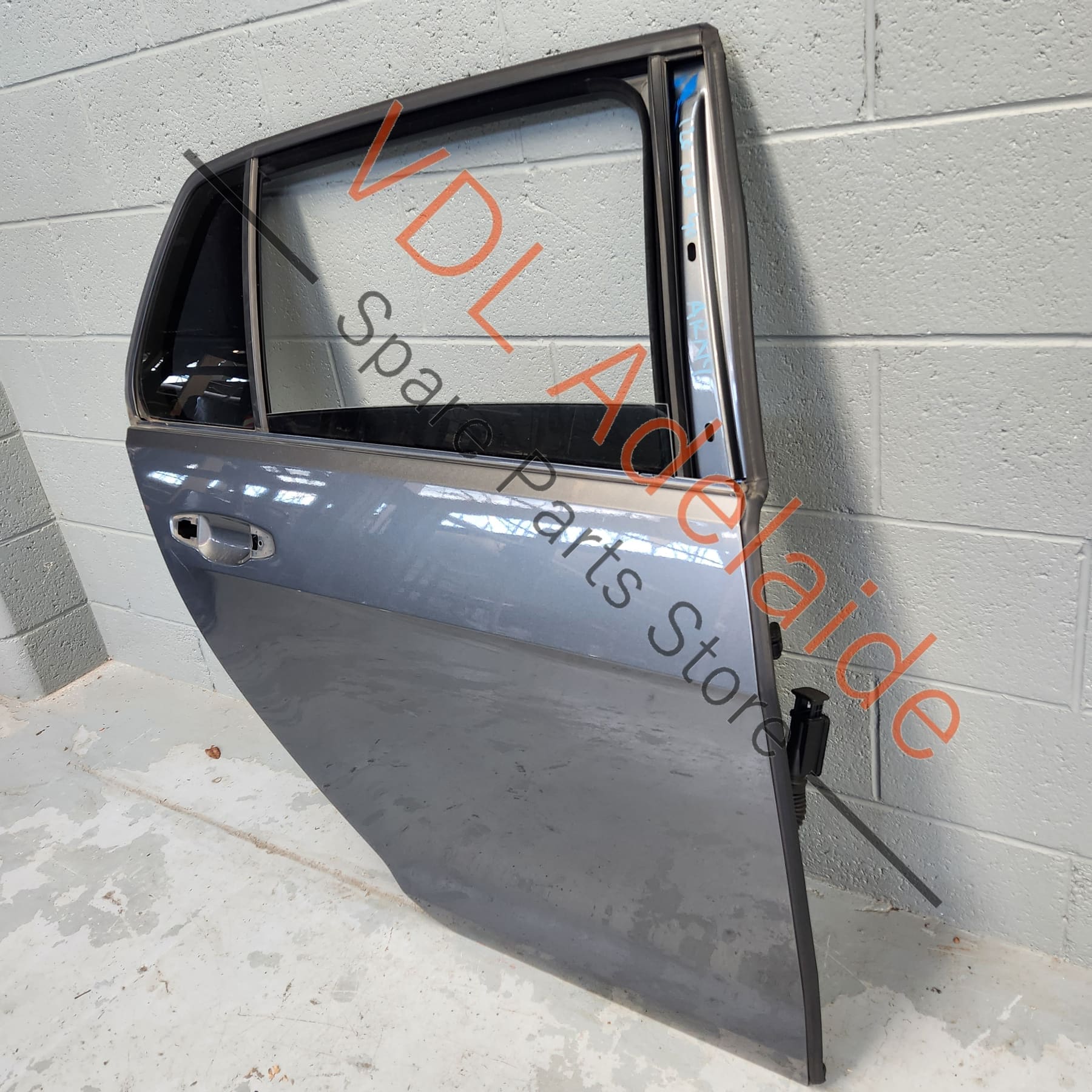 VW Golf MK7 7.5 Rear Right Door Shell Panel Indium Grey LR7H - Image 3