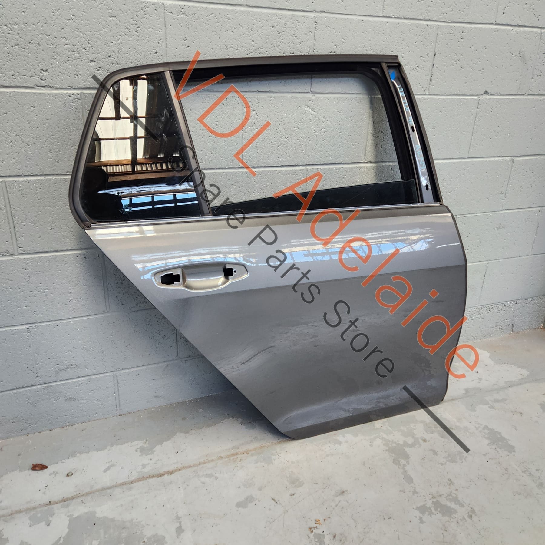 VW Golf MK7 7.5 Rear Right Door Shell Panel Indium Grey LR7H - Image 4