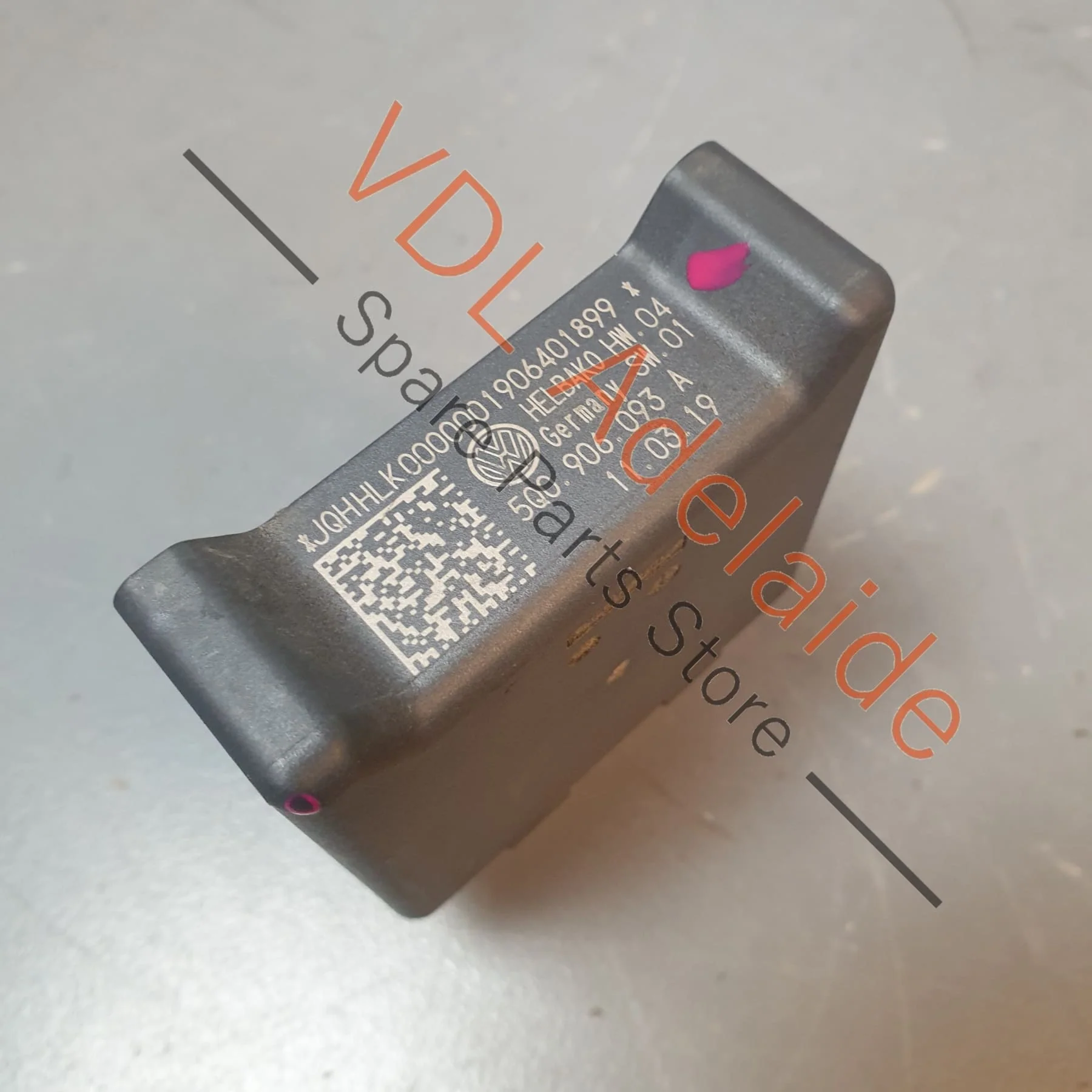 VW Golf MK7.5 Fuel Pump Control Unit Relay 5Q0906093A - Image 2