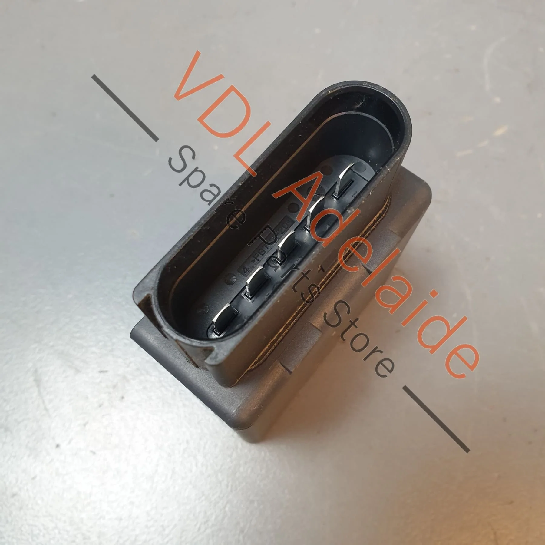 VW Golf MK7.5 Fuel Pump Control Unit Relay 5Q0906093A - Image 4