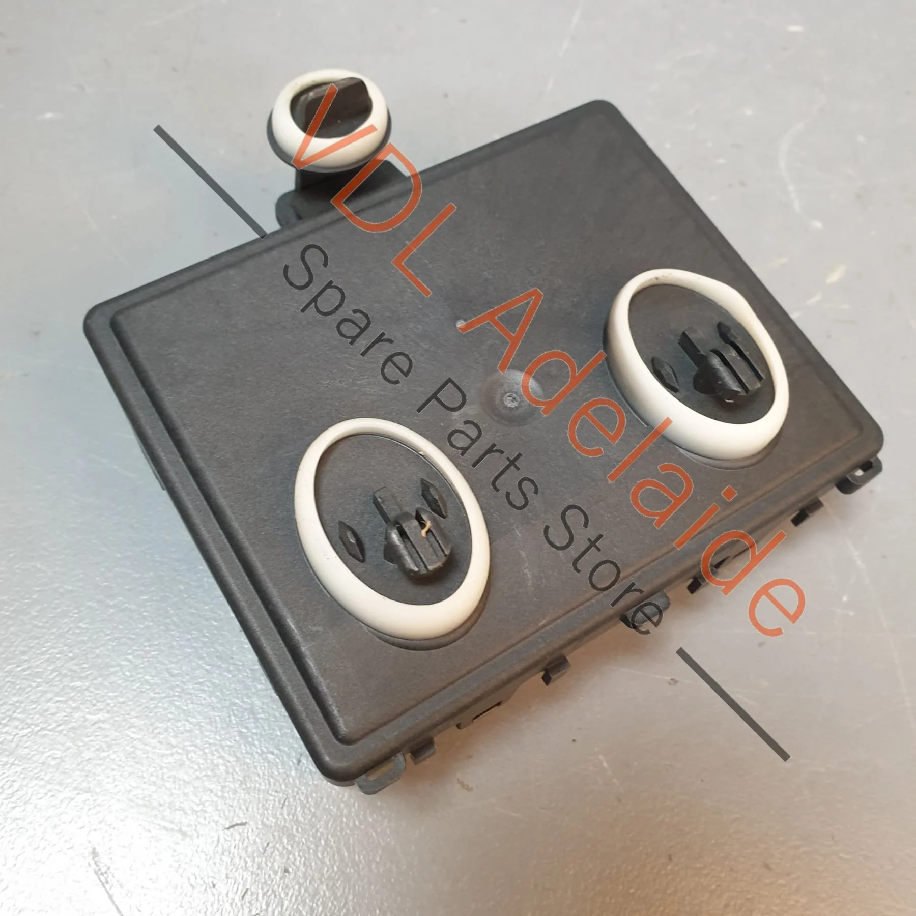 VW Golf MK7 7.5 Front Passenger Door Control Module 5Q0959592F - Image 3
