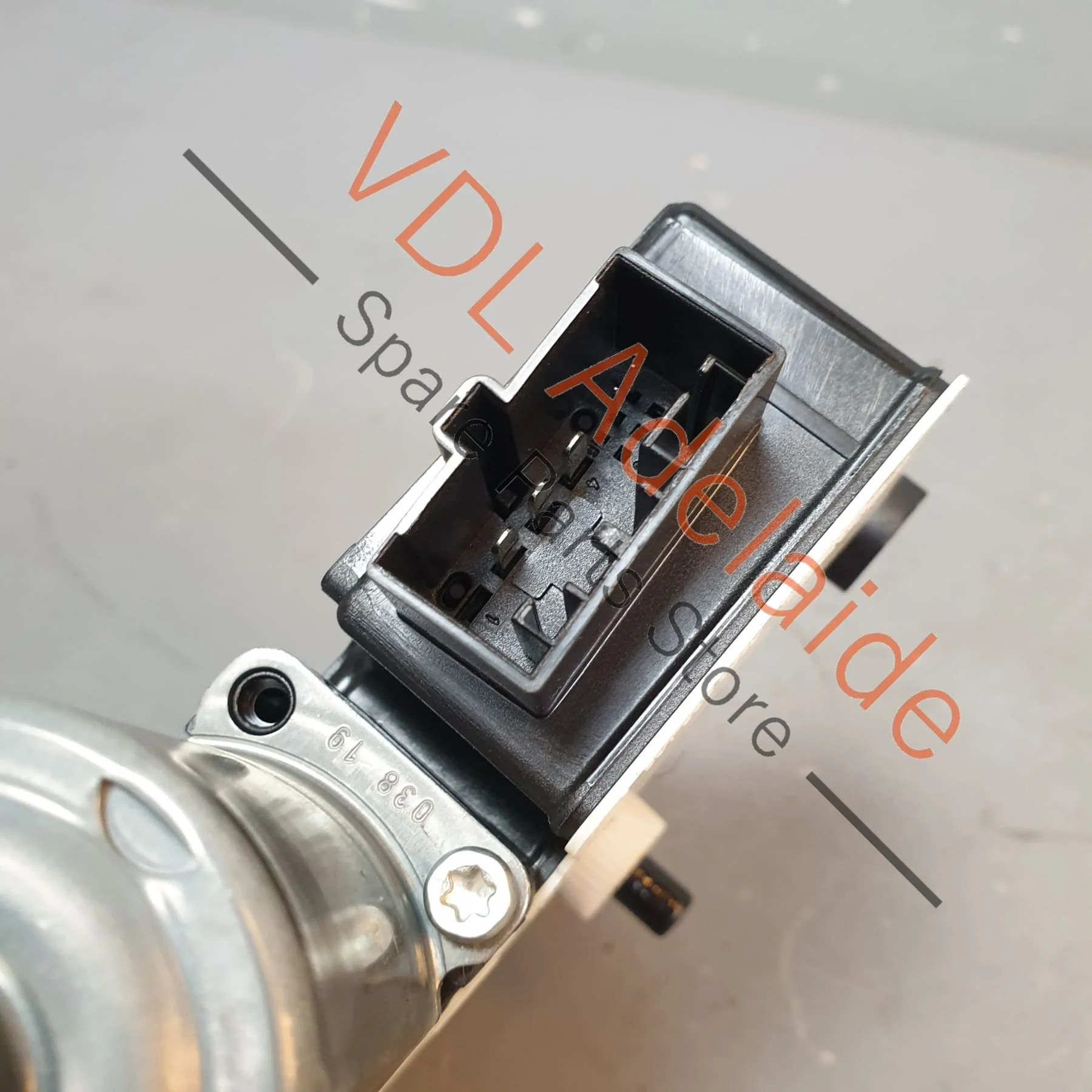 VW Golf MK7 Rear Left Window Regulator Motor 5Q0959407 5Q0959811D - Image 2