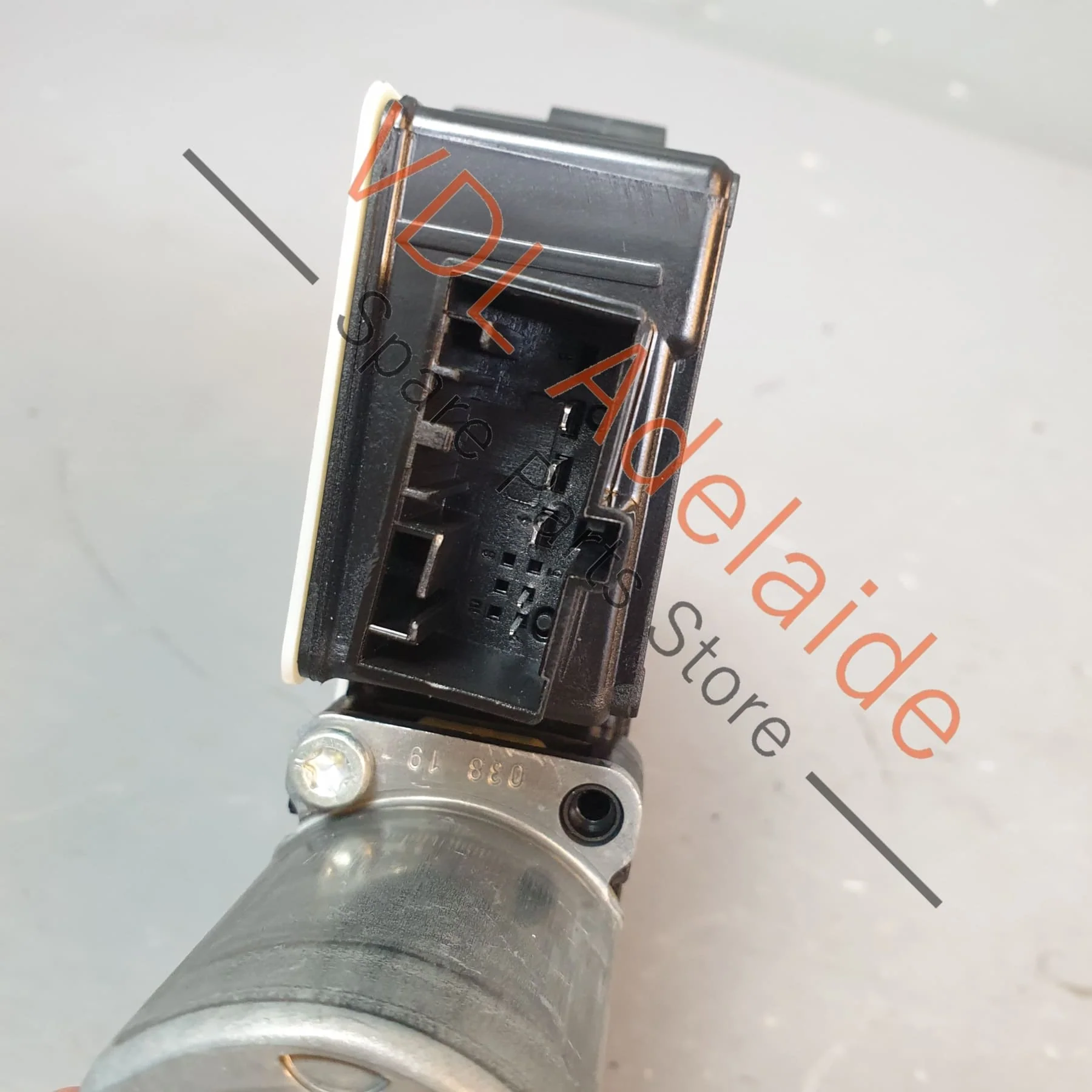 VW Golf MK7 Rear Right Window Regulator Motor 5Q0959408 5Q0959812D - Image 2