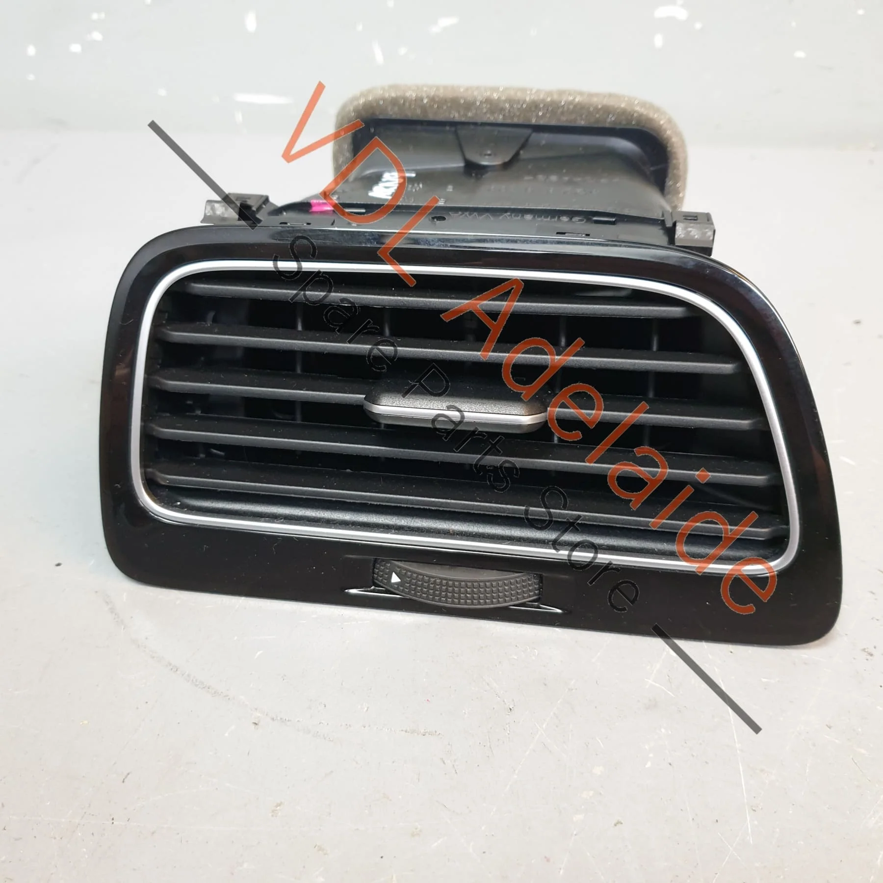 VW Golf MK7 7.5 Gloss Black Left Side AC Air Vent 5G2819703R for RHD - Image 7