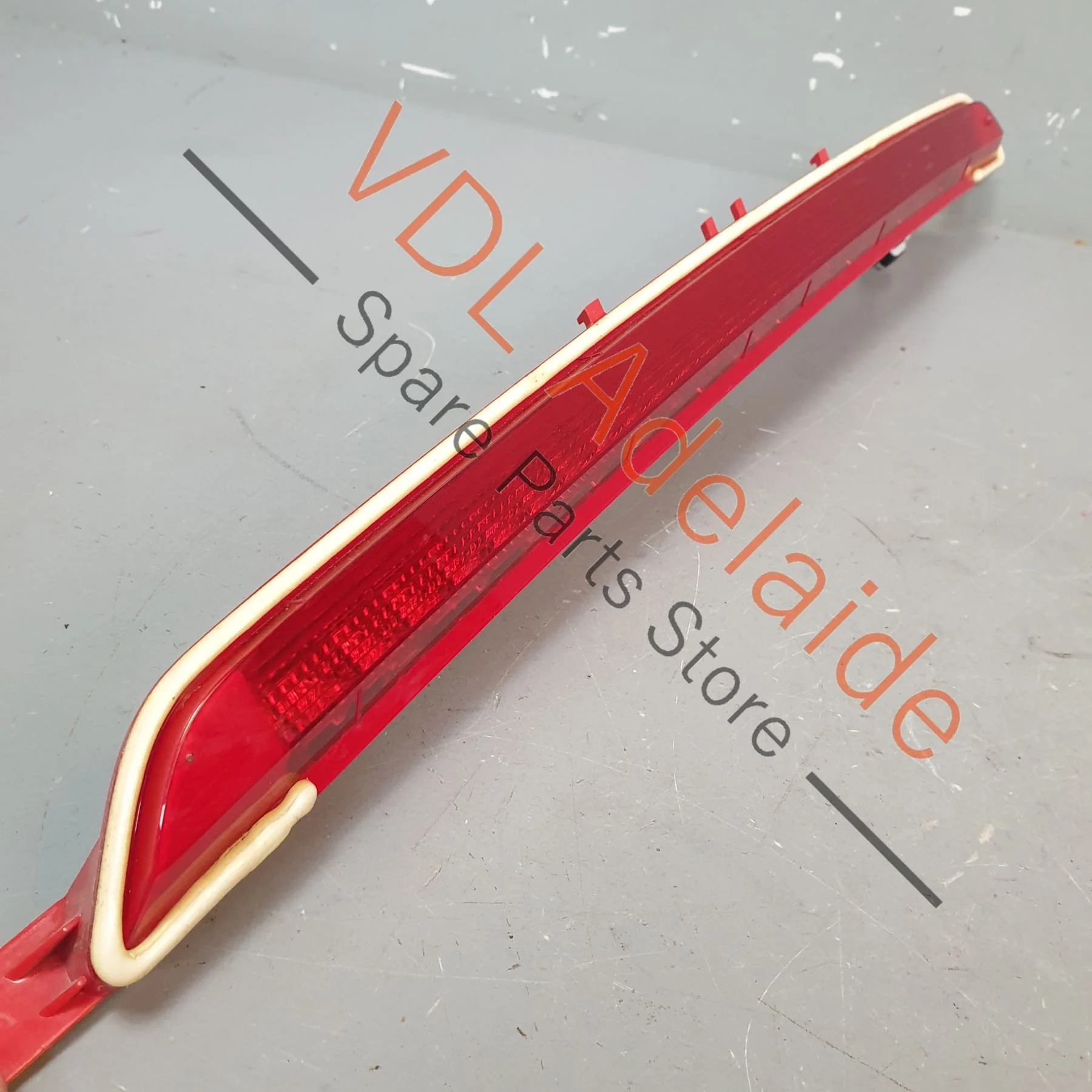 VW Golf MK7 7.5 Gti R Spoiler Mounted 3rd Brake Light Middle 5G6945087A