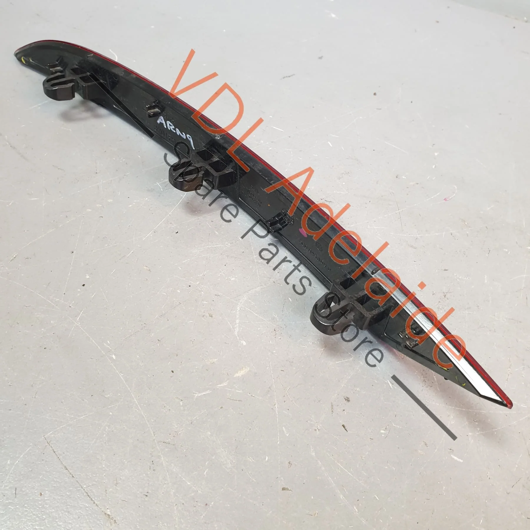 VW Golf MK7.5 Rear Right Bumper Reflector 5G0945106C - Image 4