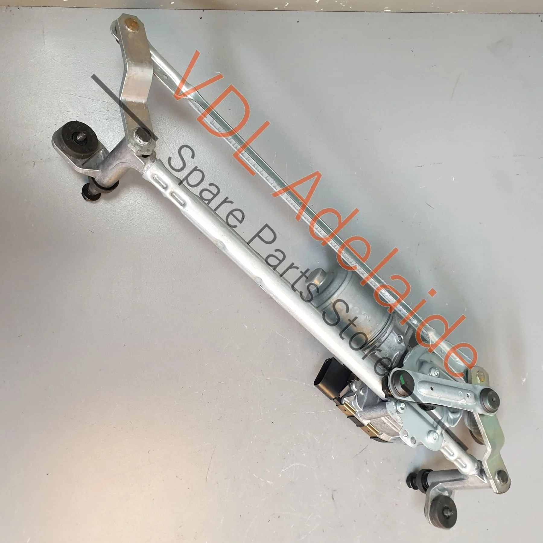 VW Golf MK7 7.5 Windscreen Wiper Linkage Motor 5G2955023D - Image 2