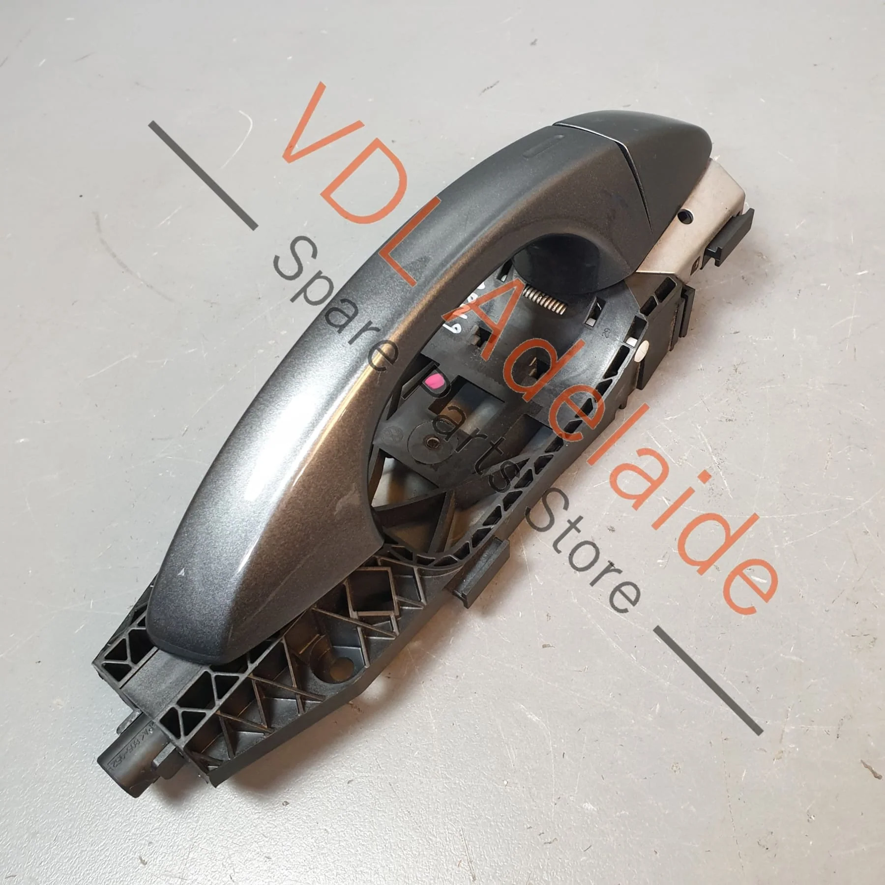 VW Golf Front Right Exterior Door Handle for Keyless Entry Vehicles Indium Gray LR7H - Image 5