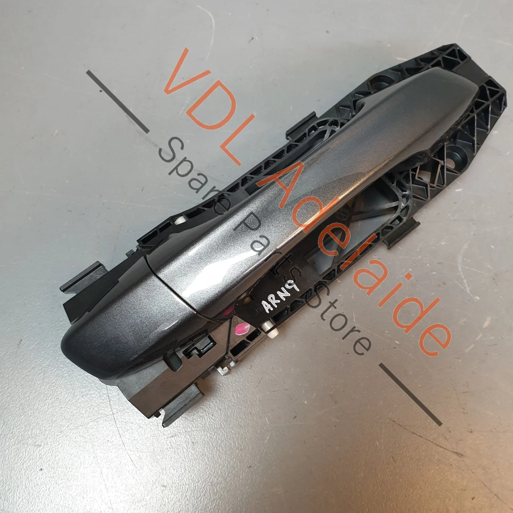 VW Golf Rear Right Exterior Door Handle Indium Gray LR7H 5G0837206N