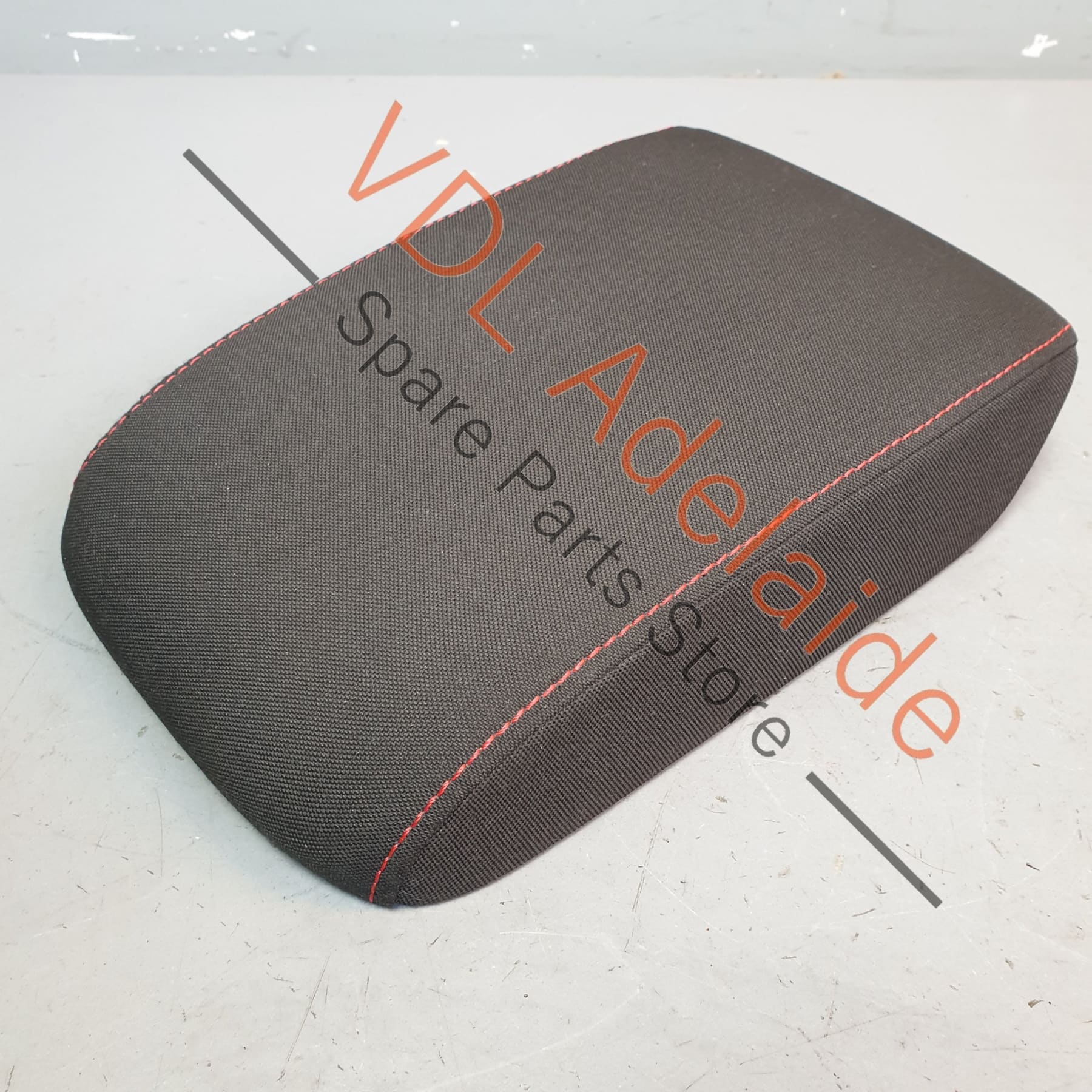 VW Golf MK7 Gti Cloth Black with Red Stitch Centre Middle Armrest 5G0864207F BDL - Image 2