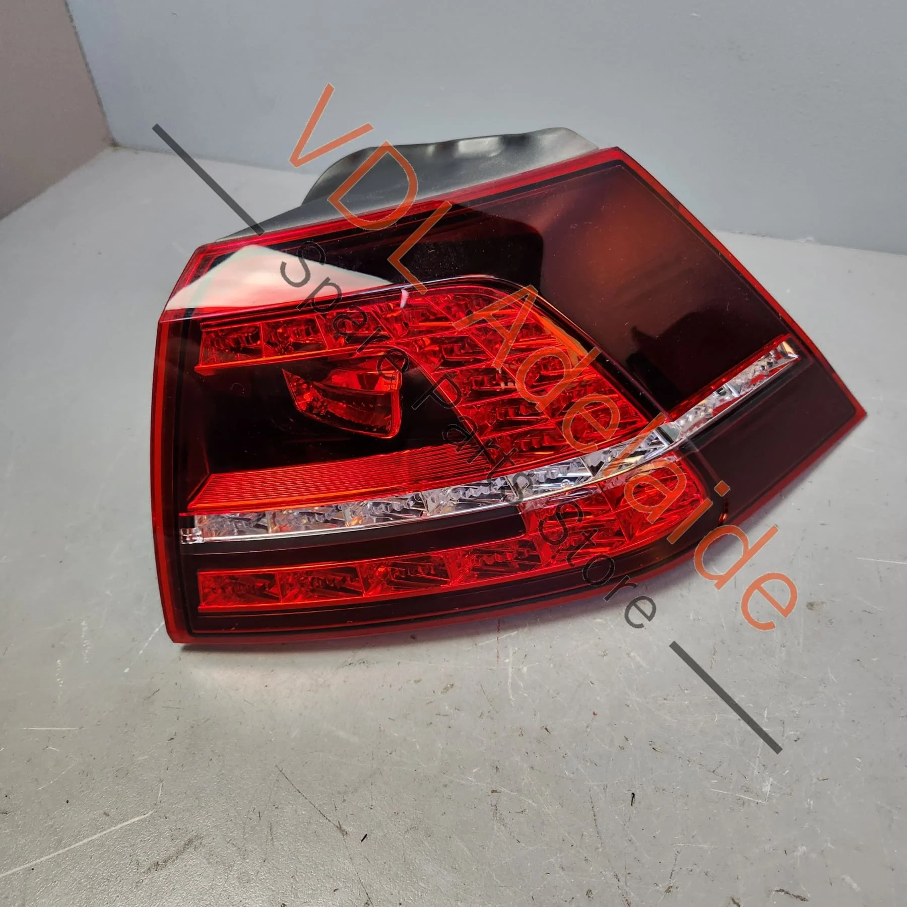 VW Golf MK7 Right Side Outer LED Tail Light Taillight 5G0945208 - Image 6