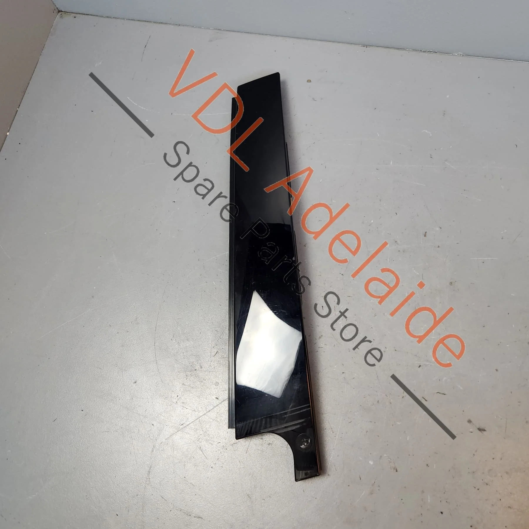 VW Golf Mk7 Gloss Black Rear Left B Pillar Exterior Trim for Door Window Frame 5G6839901B - Image 5