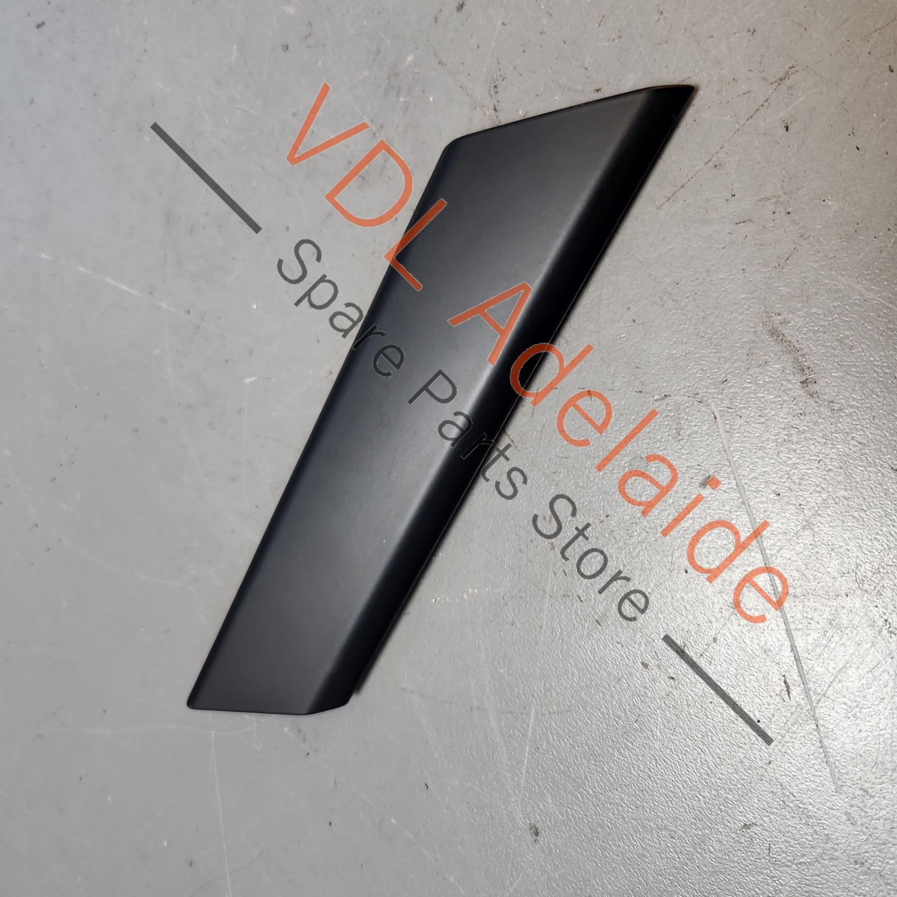 VW Golf Mk7 Trim for Left Side Interior Door Pull Handle 5G0868039A