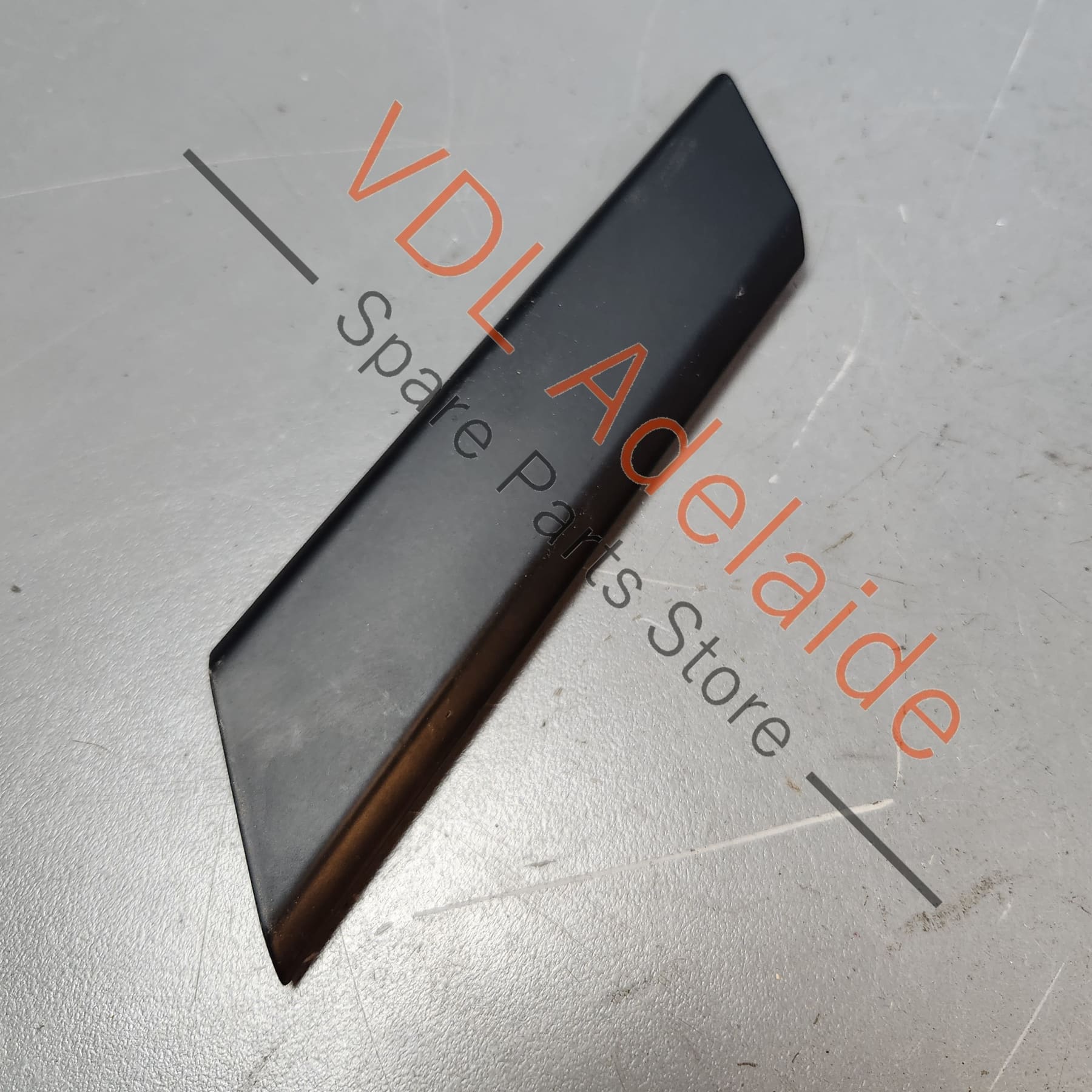 VW Golf Mk7 Trim for Right Side Interior Door Pull Handle 5G0868040A - Image 5