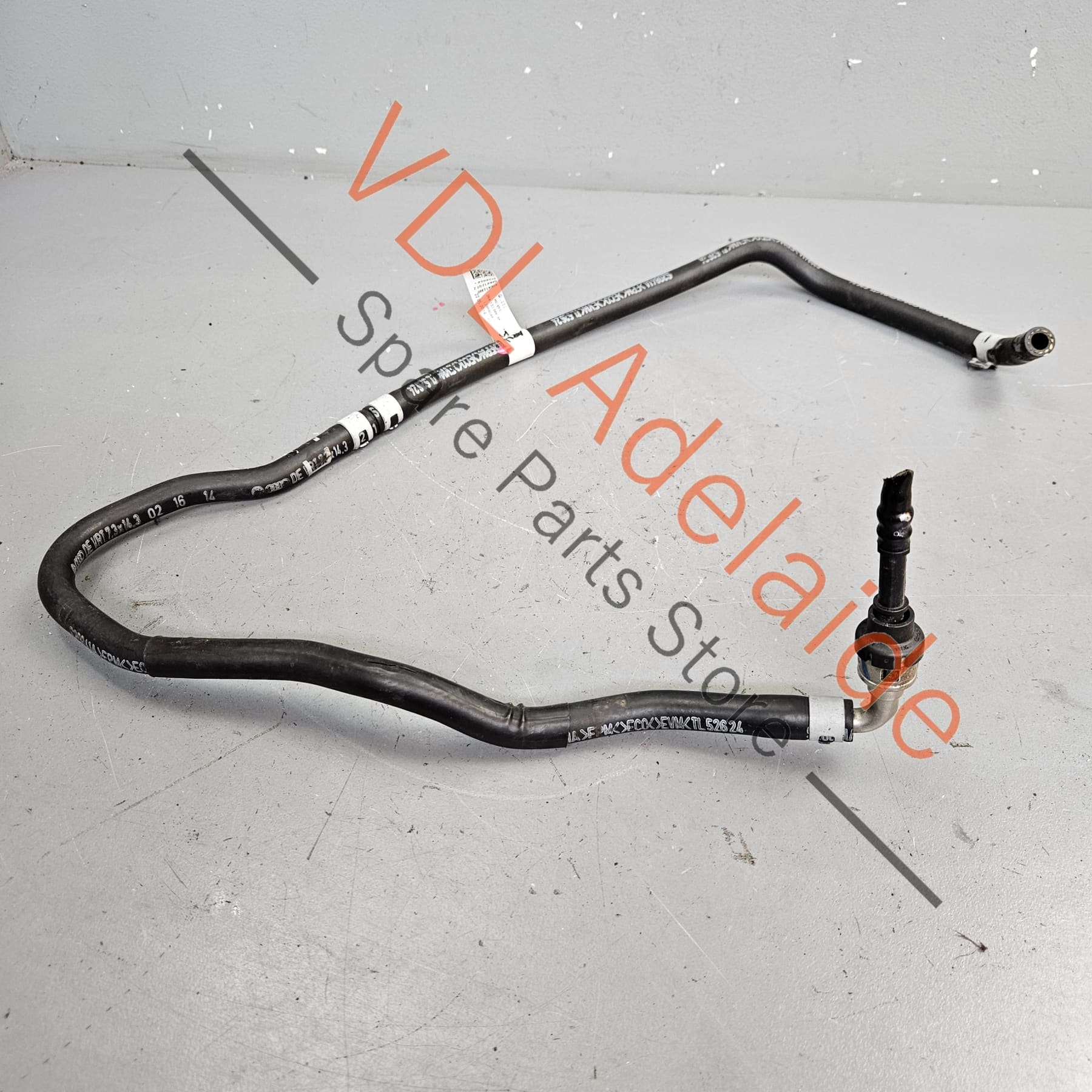 VW Golf MK7 Fuel Hose with Coupling 06K133986AK