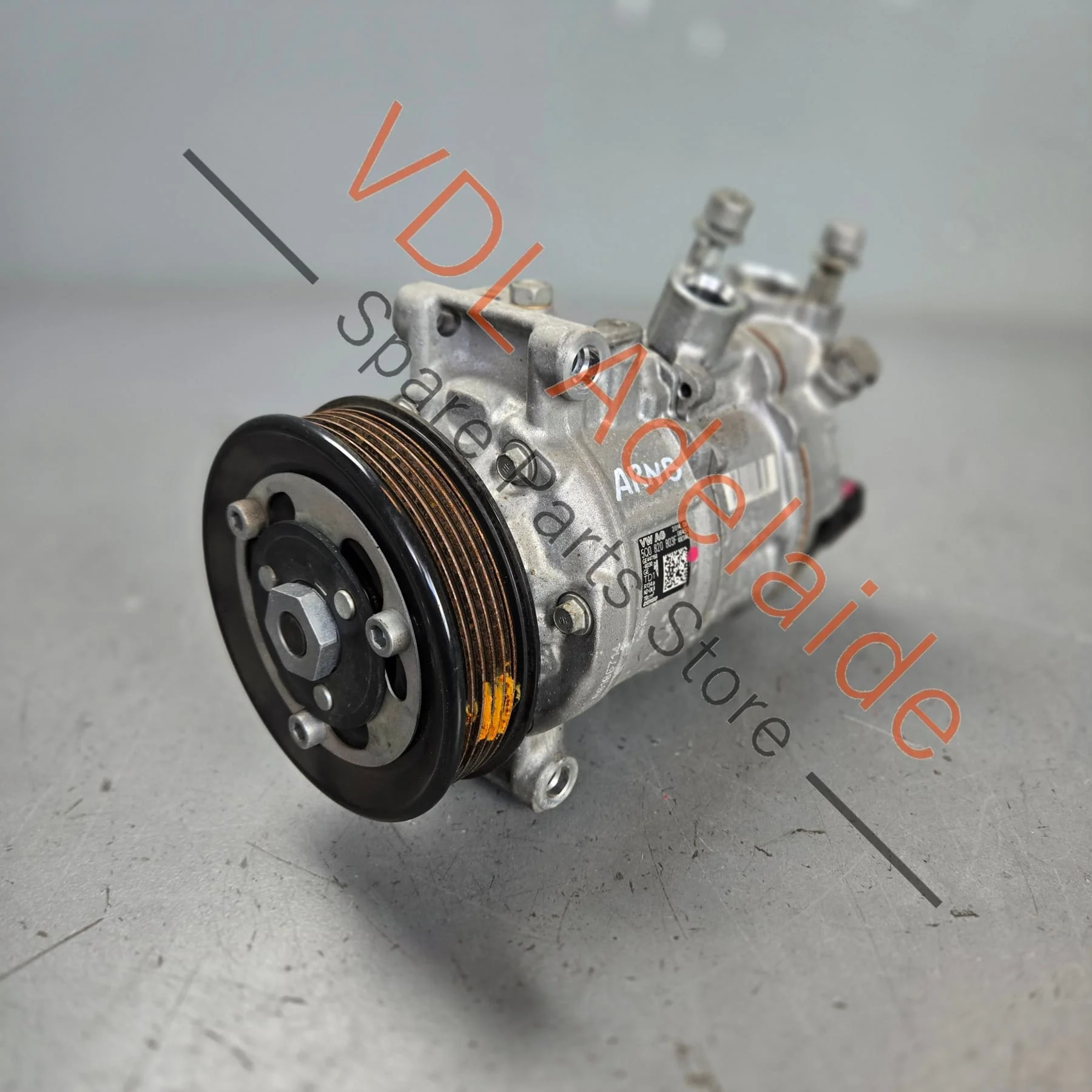 VW Audi AC Compressor 5Q0820803F