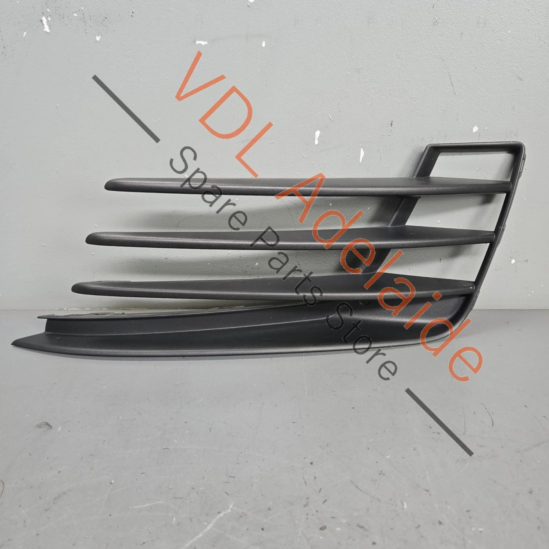 VW Golf GTi Mk7 Air Guide Grille Vent for Models With Fog Lamps Left 5G0853665E
