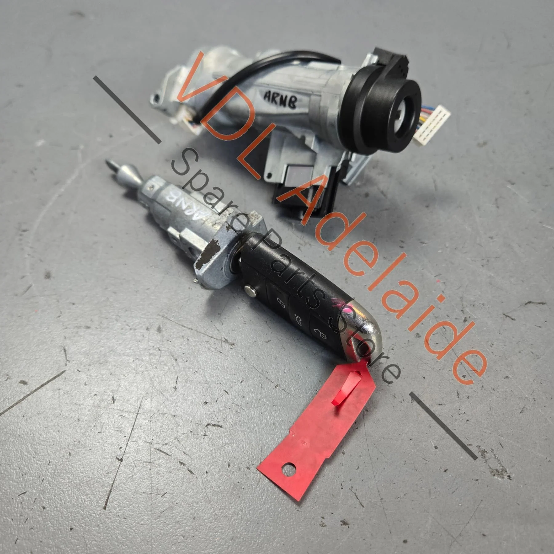 VW Golf Mk7 Steering Lock & Drivers Door Manual Lock Cylinder for RHD with Key 1K0905851B - Image 3