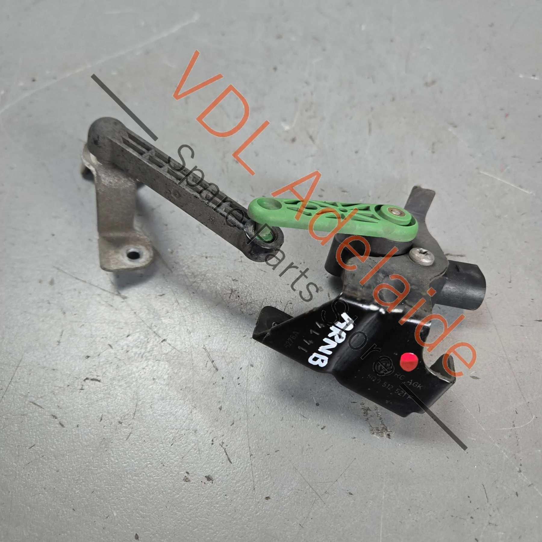 VW Golf MK7 Rear Left Suspension Level Sensor with Poles 5Q0512521F - Image 3