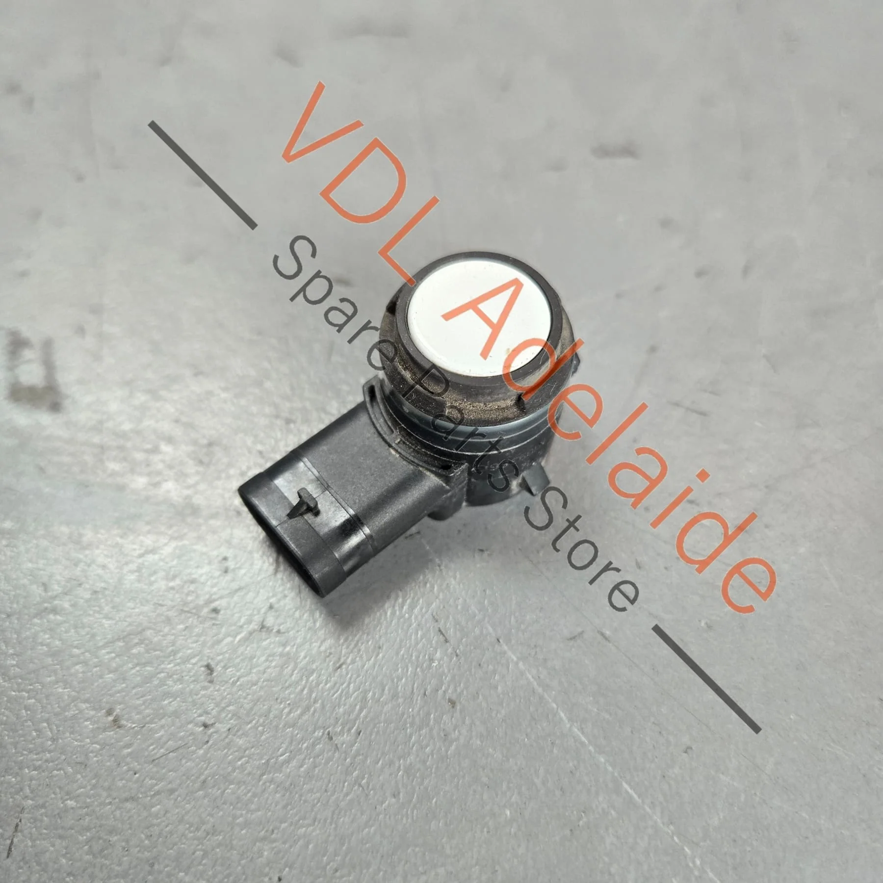 VW Audi Parking Sensor 5Q0919275B Pure White 0Q0Q C9A