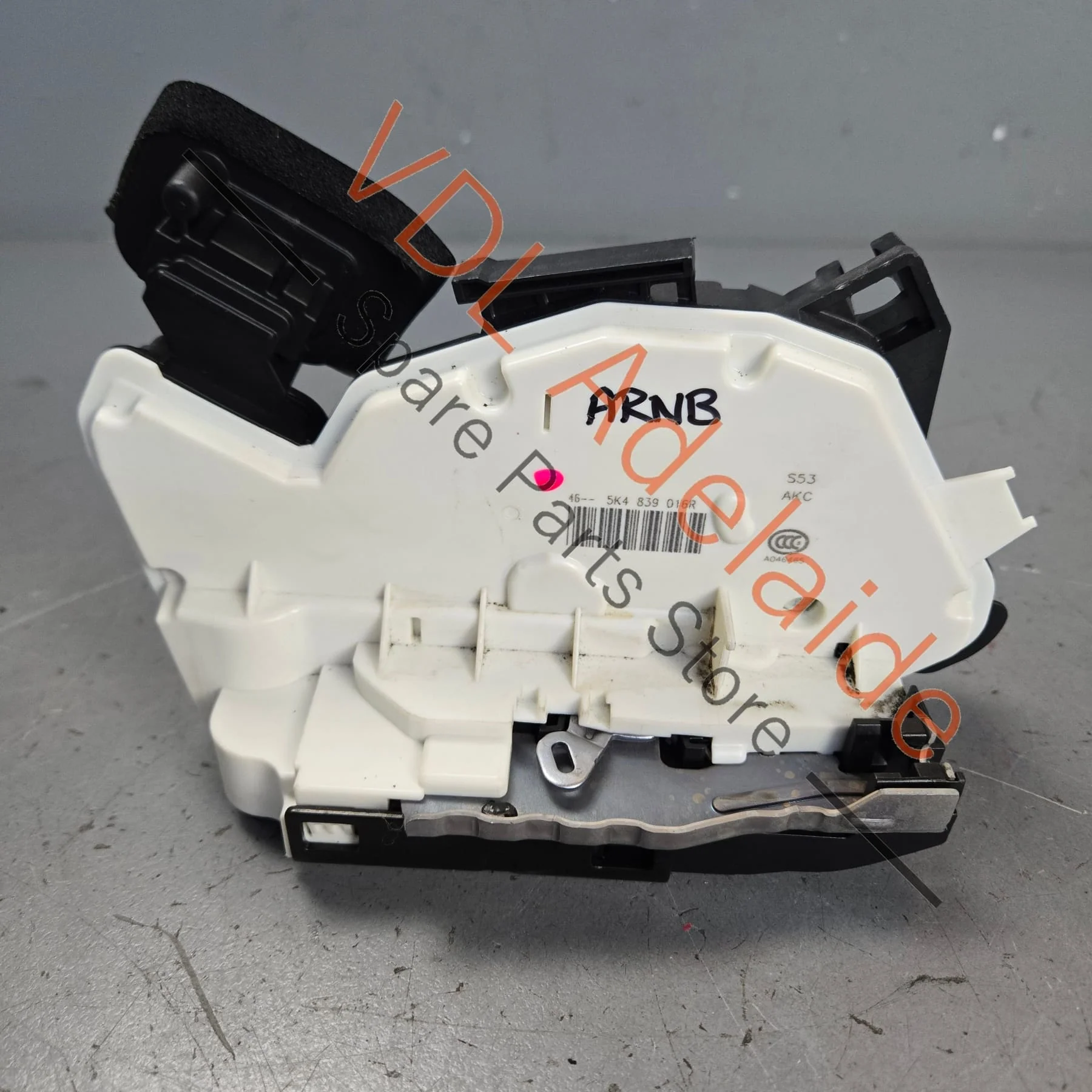 VW Golf MK7 Rear Right Door Lock Actuator 5K4839016R 5K4839016AG