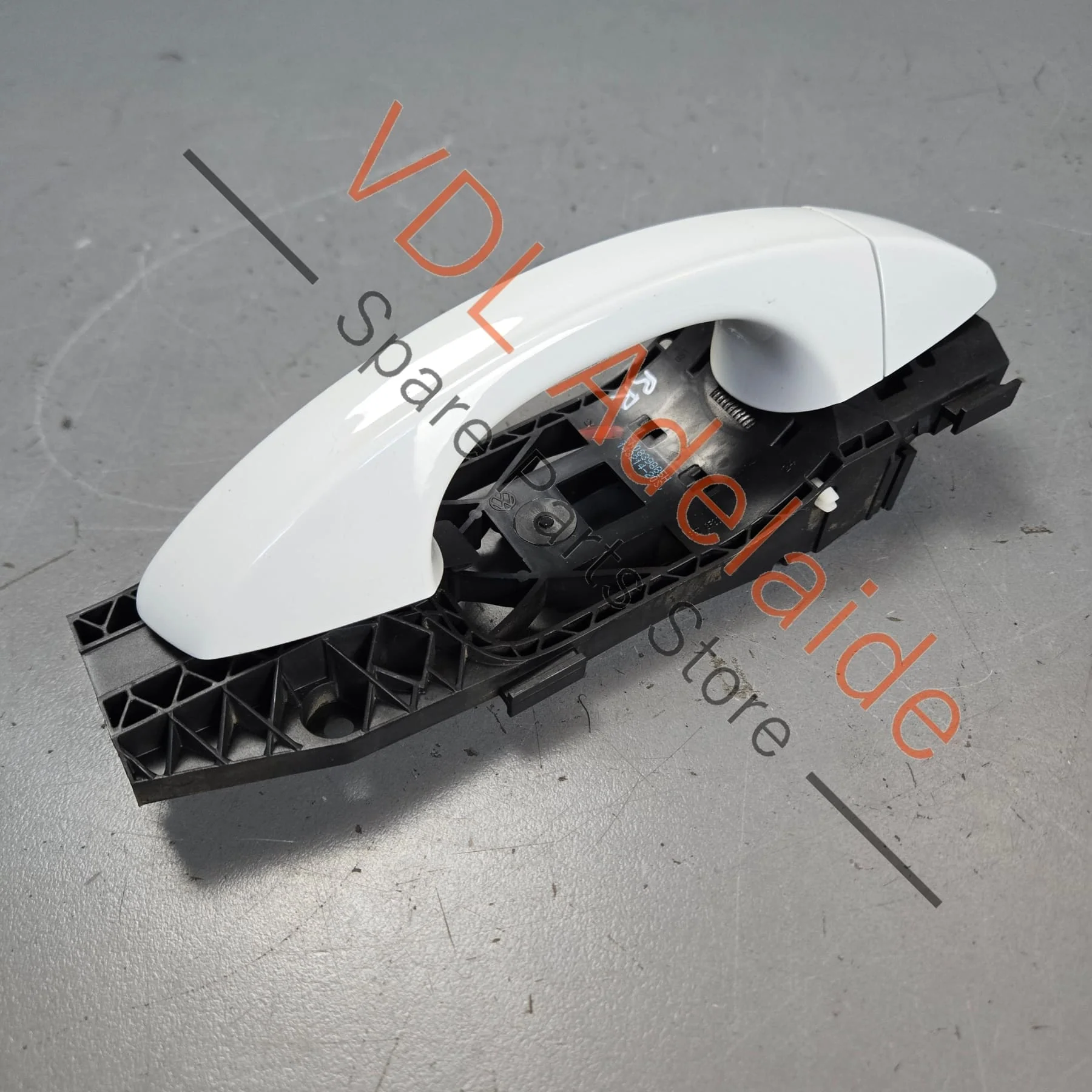 VW Golf MK7 Rear Right Exterior Door Handle Pure White 0Q0Q C9A 5G0837206N GRU - Image 4